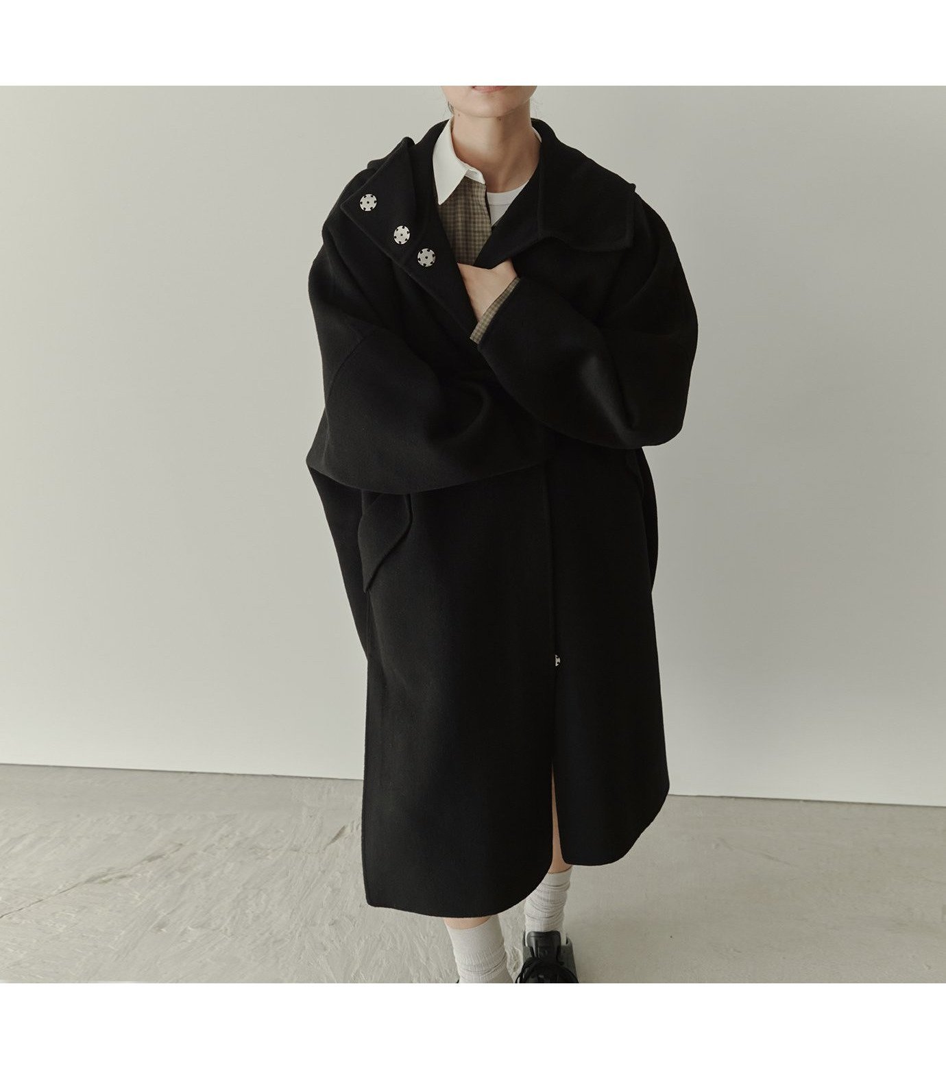 【ルシェル ブルー/LE CIEL BLEU】のフードダブルフェイスコート / Hooded Double-Face Coat インテリア・キッズ・メンズ・レディースファッション・服の通販 founy(ファニー) 　ファッション　Fashion　レディースファッション　Fashion for Women　アウター　Coat / Outerwear Collection　コート・ロングコート・ピーコート　Long Coats, Peacoats & More　バランス　Balance, Style Balance　フロント　Front, Front Design　メタル　Metal, Metal Parts　人気　Popular, Best Seller　冬　Winter / This Winter　定番　Standard, Basic Item　ブラック|ID: prp329100004720993 ipo3291000000034478394