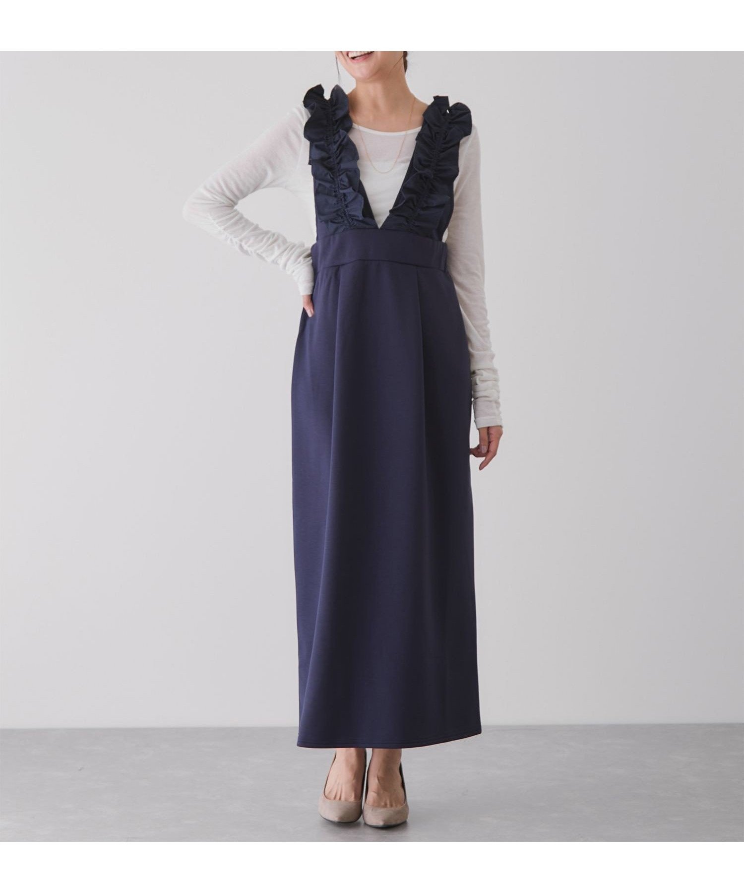 【ジャイロ/JAYRO】のフリルサスジャンスカ インテリア・キッズ・メンズ・レディースファッション・服の通販 founy(ファニー) 　ファッション　Fashion　レディースファッション　Fashion for Women　インナー　Innerwear　カーディガン　Cardigan, Knitwear　シューズ　Shoes, Footwear　ジャケット　Jacket, Outerwear　スニーカー　Sneakers, Trainers　スリット　Slit, Slit Detail　デコルテ　Décolleté, Neckline　なめらか　Smooth, Silky Texture　ハイネック　High Neck, Mock Neck　フラット　Flat, Flat Shoes　フリル　Frill, Ruffle　ボーダー　Border, Stripe　ポケット　Pocket, Pocket Detail　リラックス　Relax, Relaxed Fit　レース　Lace, Lace Fabric　ロング　Long, Long-Length　冬　Winter / This Winter　A/W・秋冬　Autumn/Winter　エレガント 上品　Elegant　ネイビー(40)|ID: prp329100004720994 ipo3291000000034116930