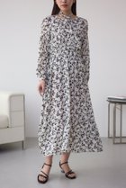 【アズール バイ マウジー/AZUL by moussy】のシアーチェックフラワー柄ワンピース 人気、トレンドファッション・服の通販 founy(ファニー) ファッション Fashion レディースファッション Fashion for Women ワンピース Dresses おすすめ Recommended / Our Picks アンダー Underwear Essentials シャーリング Shirring, Ruched ジャケット Jacket, Outerwear ティアード Tiered, Tiered Style ドレス Dress, One-Piece リボン Ribbon, Bow エレガント 上品 Elegant 春 Spring thumbnail 柄WHT5|ID: prp329100004721064 ipo3291000000034117631