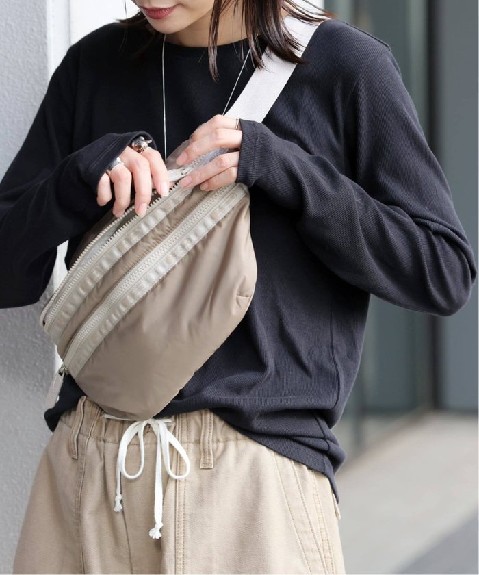 【ジャーナルスタンダード/JOURNAL STANDARD】の《追加》別注【LeSportsac*JOURNAL STANDARD】HERITAGE BELT BAG インテリア・キッズ・メンズ・レディースファッション・服の通販 founy(ファニー) https://founy.com/ ファッション Fashion レディースファッション Fashion for Women バッグ Bags スポーツウェア Functional & Stylish Sportswear スポーツバッグ・ジム用ポーチ・バックパック Gym Bag / Sports Backpack / Pouch for Training コレクション Collection, Seasonal Line スマート Smart, Elegant ニューヨーク New York, NYC Style プリント Print, Printed Pattern 別注 Limited Edition, Custom Order 冬 Winter / This Winter エレガント 上品 Elegant |ID: prp329100004721110 ipo3291000000034570575