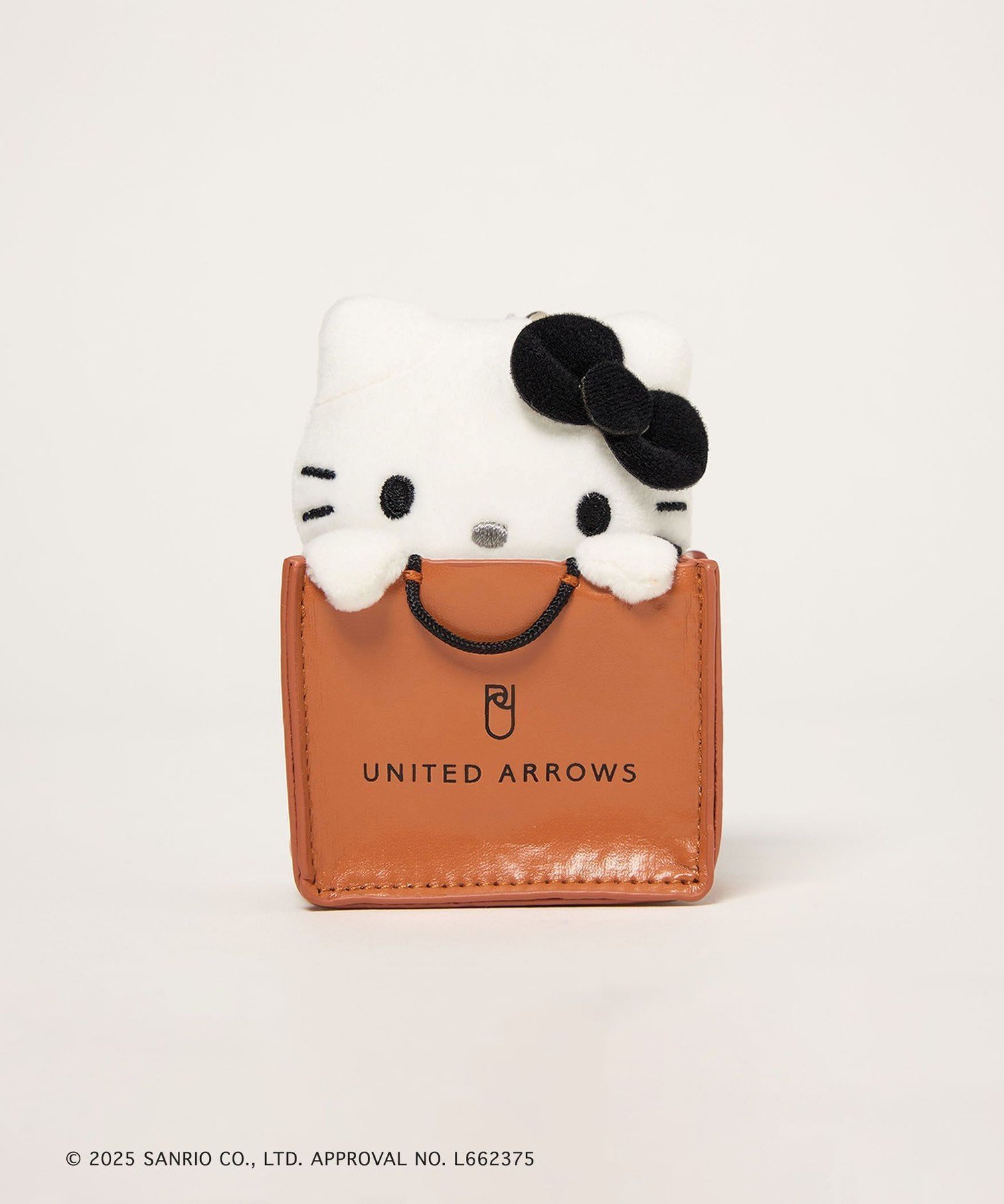 【ユナイテッドアローズ/UNITED ARROWS】のHELLO KITTY * UNITED ARROWS チャーム インテリア・キッズ・メンズ・レディースファッション・服の通販 founy(ファニー) 　ファッション　Fashion　レディースファッション　Fashion for Women　おすすめ　Recommended / Our Picks　カーディガン　Cardigan, Knitwear　ギフト プレゼント　Gift / Present　チャーム　Charm, Pendant　別注　Limited Edition, Custom Order　BLACK|ID: prp329100004721189 ipo3291000000034119030