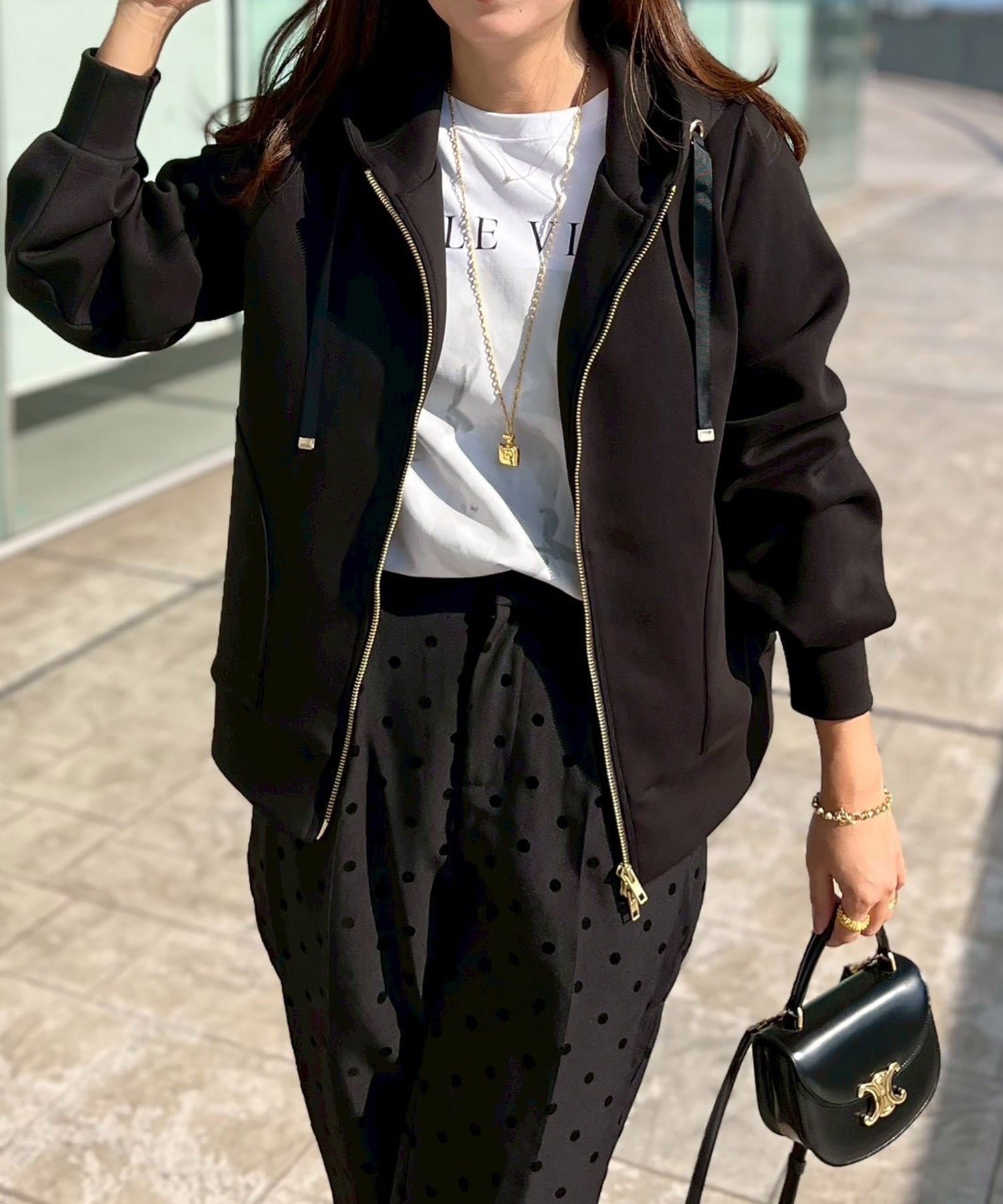 【スタイルドア/STYLEDOOR】のダンボールジップアップパーカー インテリア・キッズ・メンズ・レディースファッション・服の通販 founy(ファニー) 　ファッション　Fashion　レディースファッション　Fashion for Women　トップス・カットソー　Cut & Sew Tops　レディースパーカー・カジュアルフーディー　Casual Hoodies & Sweatshirts　アウトドア　Outdoor Clothing　インナー　Innerwear　洗える　Machine Washable　キャミソール　Camisole, Spaghetti Strap Top　コンパクト　Compact, Small Size　シルバー　Silver, Metallic Silver　シンプル　Simple, Minimal　ストレッチ　Stretch, Stretchy Fabric　タンク　Tank Top, Sleeveless Top　定番　Standard, Basic Item　パーカー　Hoodie, Parka　ベーシック　Basic, Essential　ボトム　Bottoms, Lower Wear　羽織　Haori, Light Jacket　エレガント 上品　Elegant　ブラック|ID: prp329100004721208 ipo3291000000034245059