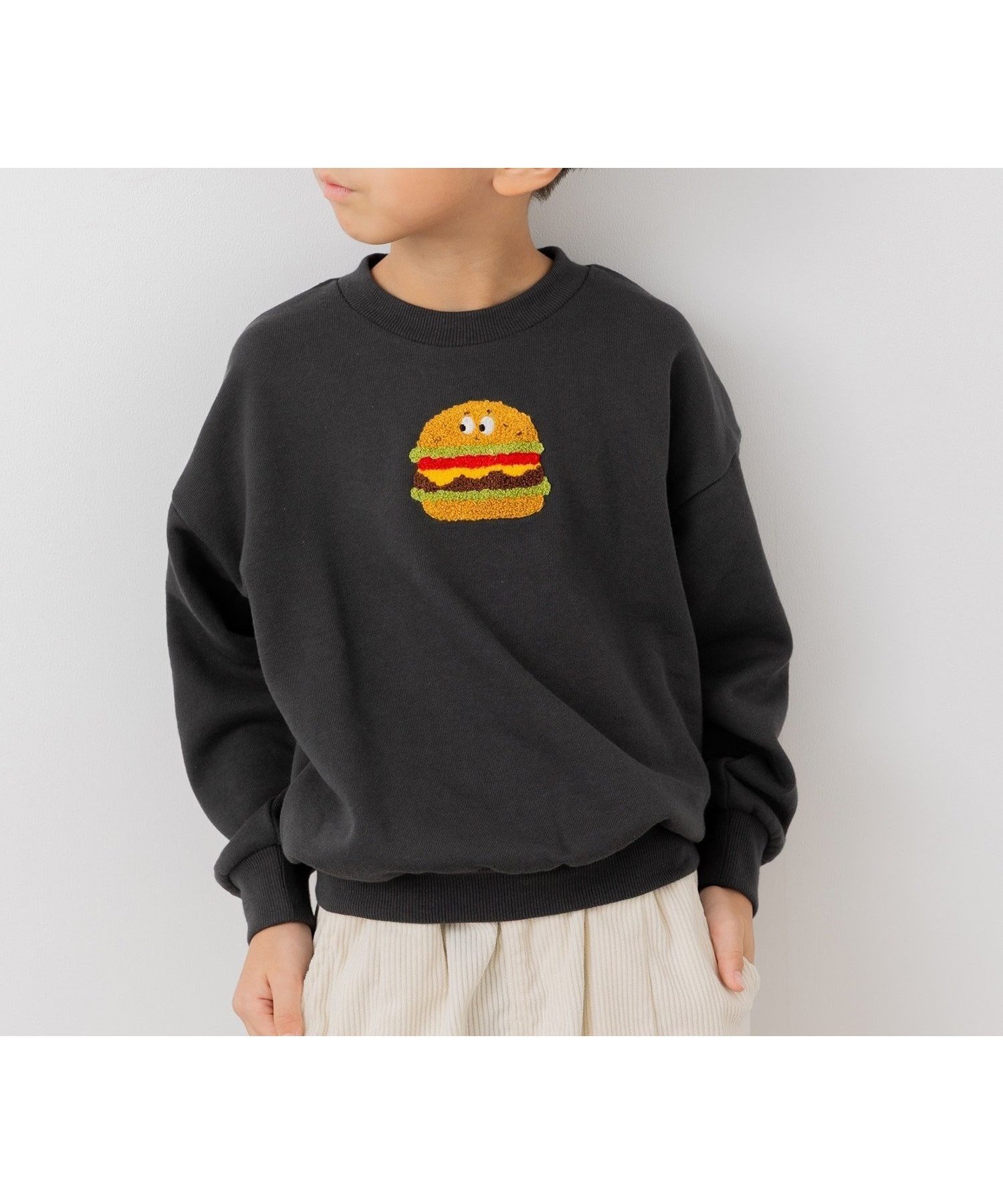 【チルツー/chil2 / KIDS】の綿100% サガラ刺繍裏毛トレーナー インテリア・キッズ・メンズ・レディースファッション・服の通販 founy(ファニー) 　ファッション　Fashion　キッズファッション　Fashion for Kids　イラスト　Illustration　トレーナー　Sweatshirt, Trainer　モチーフ　Motif, Design Theme　Bバーガー/チャコール|ID: prp329100004721245 ipo3291000000034119702