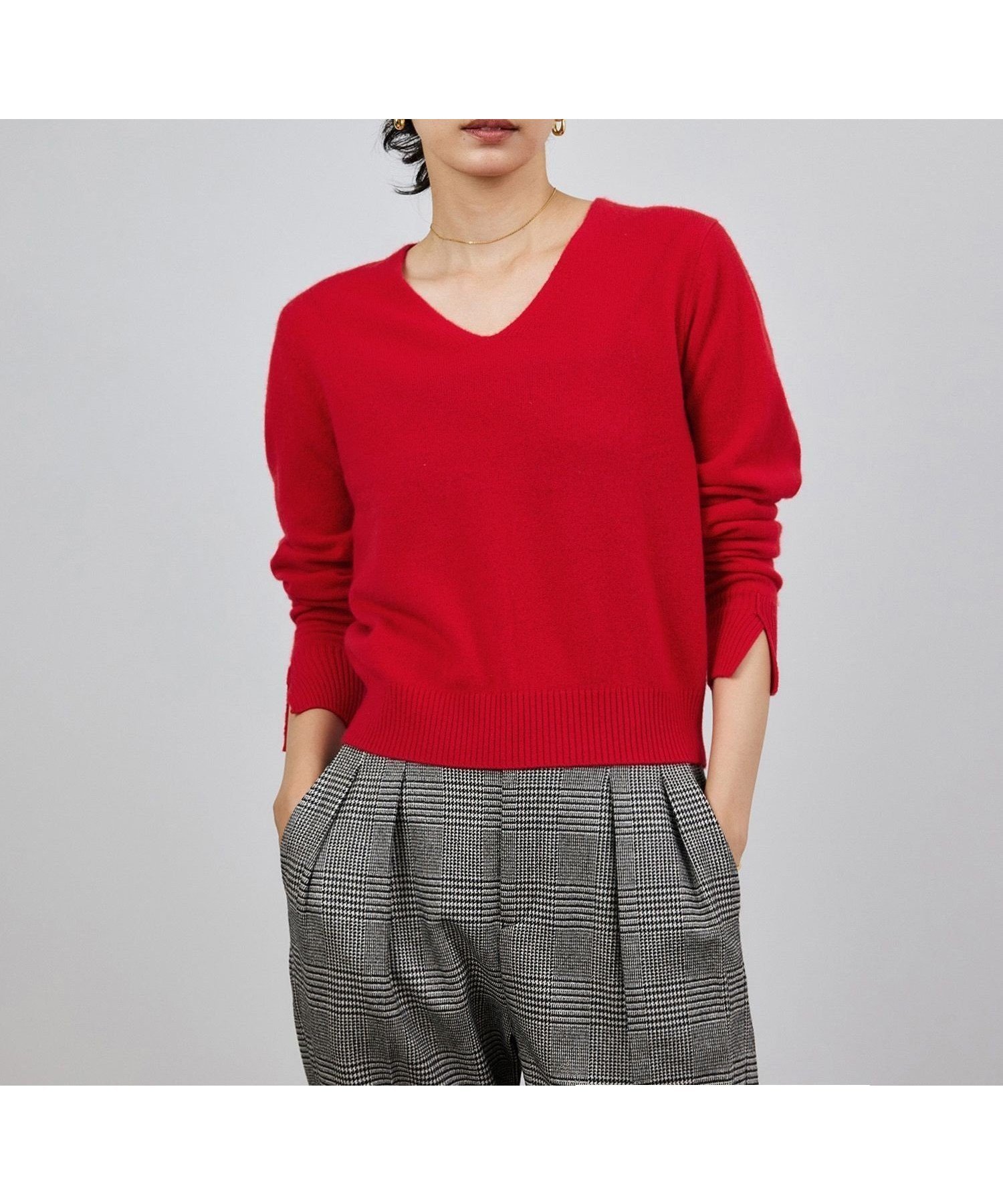 【ロペ/ROPE'】のカシミヤVネックニットプルオーバー インテリア・キッズ・メンズ・レディースファッション・服の通販 founy(ファニー) 　ファッション　Fashion　レディースファッション　Fashion for Women　トップス・カットソー　Cut & Sew Tops　ニット　Knit Tops & Sweaters　カジュアルプルオーバー・ニットトップス　Pullovers & Knit Tops / Casual Pullovers　Vネックトップス　V-Neck Tops / V-Cut Neckline Shirts　インナー　Innerwear　カットソー　Cut and Sewn Top　ジャケット　Jacket, Outerwear　スリット　Slit, Slit Detail　バランス　Balance, Style Balance　ポケット　Pocket, Pocket Detail　レース　Lace, Lace Fabric　おすすめ　Recommended / Our Picks　ビジネス 仕事 通勤　Business / Work / Commuting　レッド(60)|ID: prp329100004721300 ipo3291000000035179575