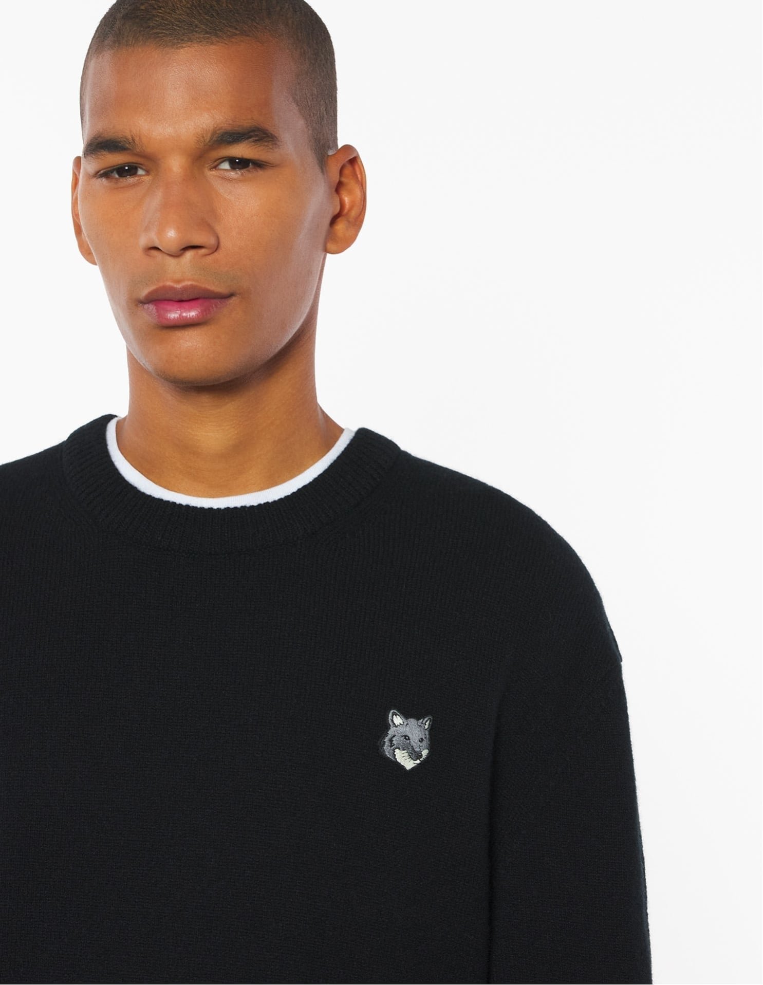 【メゾン キツネ/MAISON KITSUNE / MEN】のFOX HEAD LAMBSWOOL COMFORT JUMPER 人気、トレンドファッション・服の通販 founy(ファニー) 　ファッション　Fashion　メンズファッション　Fashion for Men　冬　Winter / This Winter　セーター　Sweater, Knitwear　パッチ　Patch, Appliqué　フレンチ　French, French Style　エレガント 上品　Elegant　無地　Plain, Solid Color　A/W・秋冬　Autumn/Winter　長袖　Long Sleeve, Full Sleeve　 other-1|ID: prp329100004721409 ipo3291000000034227788