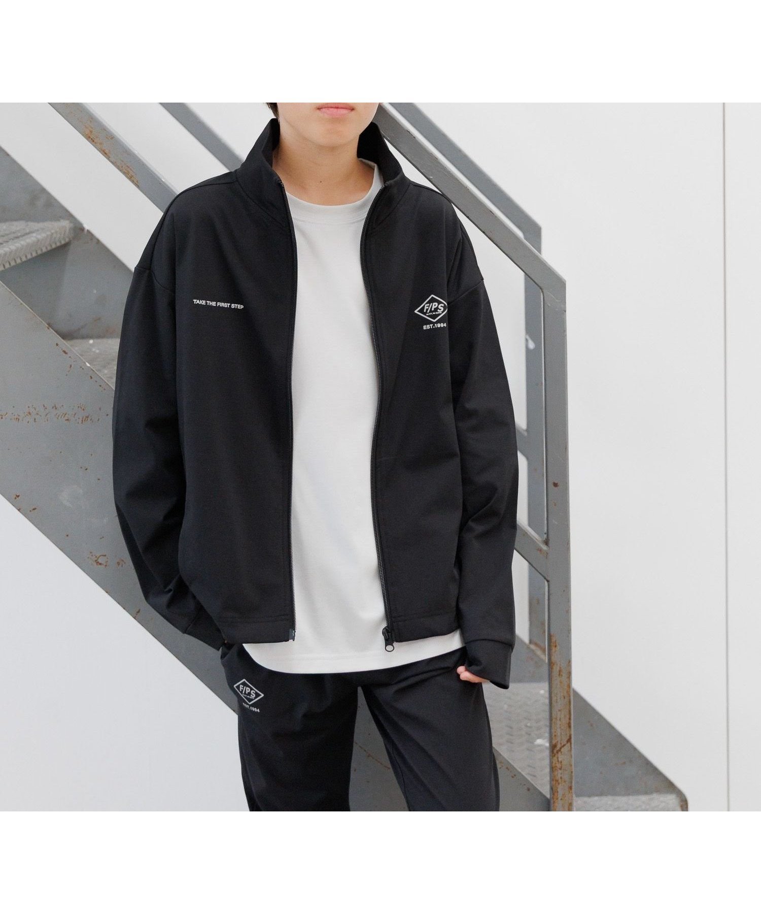 【グローバルワーク/GLOBAL WORK / KIDS】のスゴラクストレッチブルゾン/キッズ/575627 インテリア・キッズ・メンズ・レディースファッション・服の通販 founy(ファニー) 　ファッション　Fashion　キッズファッション　Fashion for Kids　おすすめ　Recommended / Our Picks　インナー　Innerwear　シンプル　Simple, Minimal　スタンド　Stand Collar, Upright Stand　ストレッチ　Stretch, Stretchy Fabric　フィット　Fit, Slim Fit　ブルゾン　Blouson, Bomber Jacket　吸水　Absorbent, Quick-Dry　ブラック09|ID: prp329100004721711 ipo3291000000034123283