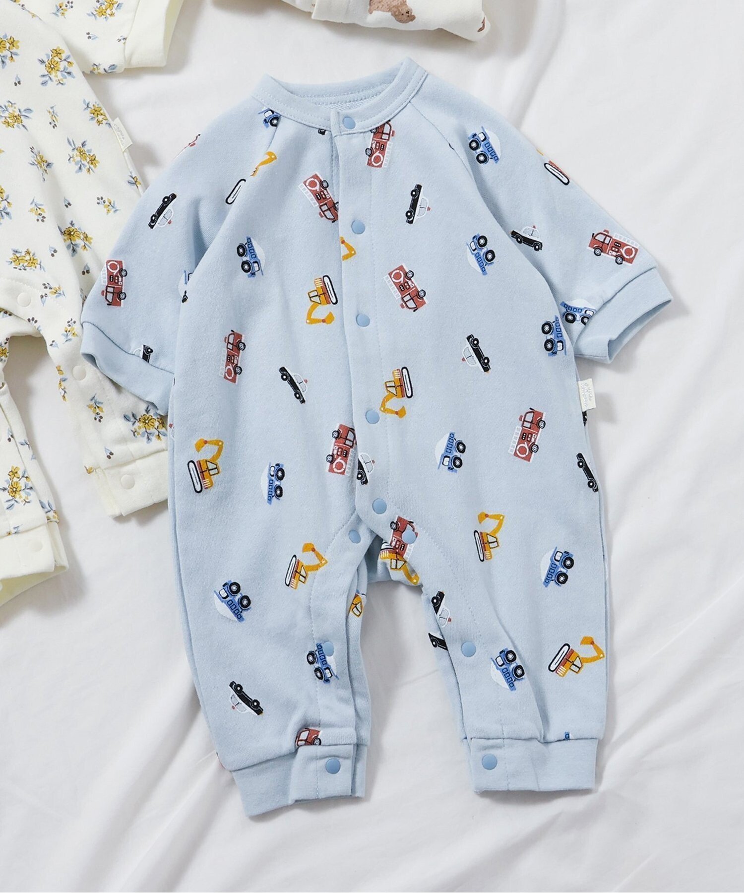 【エフオー オンラインストア/F.O.Online Store / KIDS】のWEB限定 裏毛4柄カバーオール インテリア・キッズ・メンズ・レディースファッション・服の通販 founy(ファニー) 　ファッション　Fashion　キッズファッション　Fashion for Kids　ギフト プレゼント　Gift / Present　プリント　Print, Printed Pattern　ベビー　Baby, Babywear　ロンパース　Romper, Jumpsuit　サックス|ID: prp329100004721714 ipo3291000000034123344