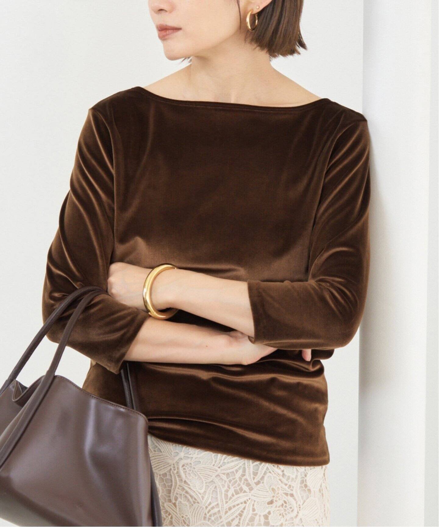 【イエナ/IENA】の《追加》スノーベロア プルオーバー インテリア・キッズ・メンズ・レディースファッション・服の通販 founy(ファニー) 　ファッション　Fashion　レディースファッション　Fashion for Women　トップス・カットソー　Cut & Sew Tops　カジュアルプルオーバー・ニットトップス　Pullovers & Knit Tops / Casual Pullovers　ベロアトップス　Velour Tops / Velvet-Look Items　2025年　2025　2025-2026秋冬・A/W　Autumn/Winter 2025–26 AW25–26　フィット　Fit, Slim Fit　ベロア　Velour, Soft Velvet　人気　Popular, Best Seller　秋　Autumn　ブラウン|ID: prp329100004721717 ipo3291000000034717097