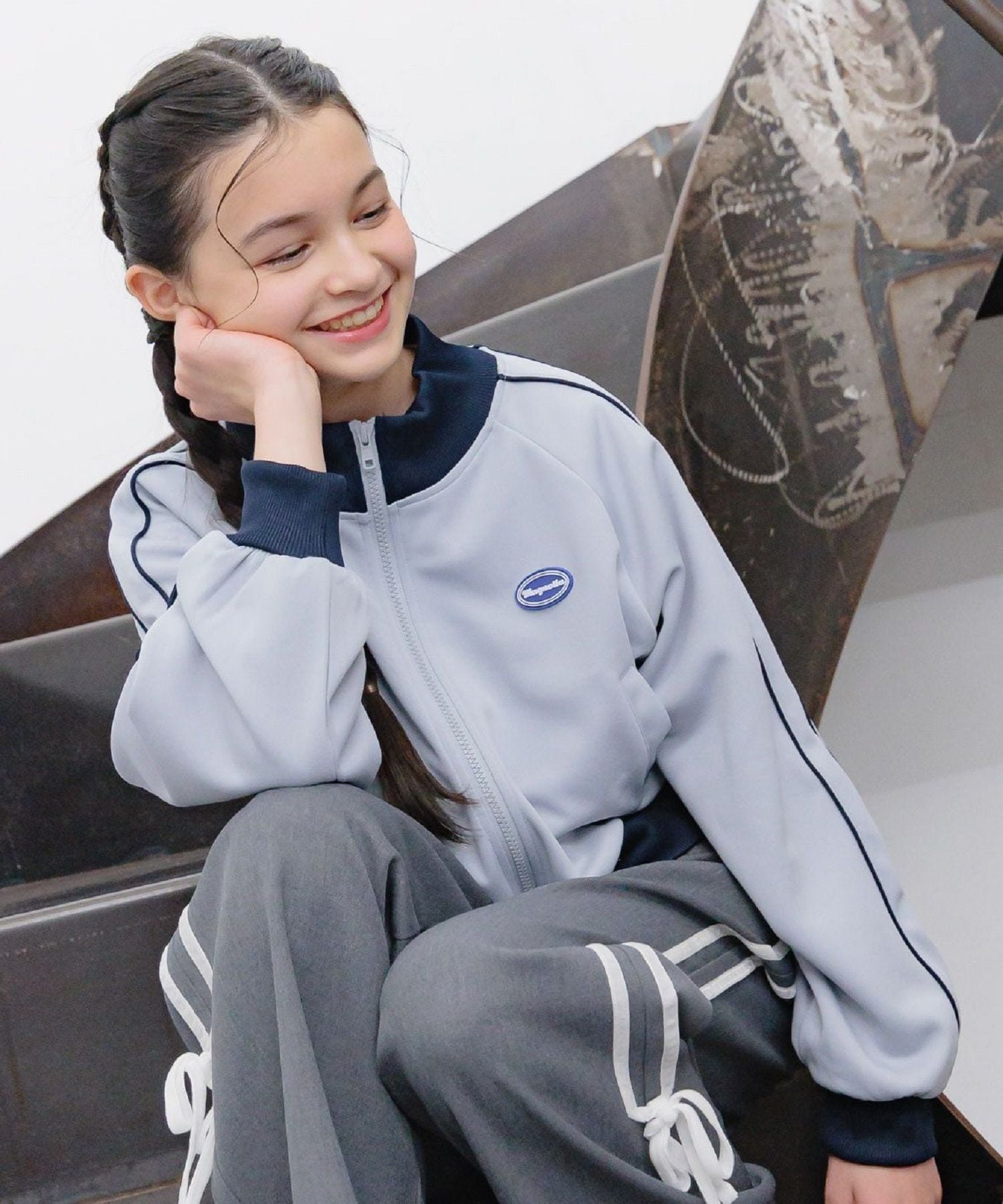【グローバルワーク/GLOBAL WORK / KIDS】のショートトラックジャケット/キッズ/290868 インテリア・キッズ・メンズ・レディースファッション・服の通販 founy(ファニー) 　ファッション　Fashion　キッズファッション　Fashion for Kids　おすすめ　Recommended / Our Picks　カーゴパンツ　Cargo Pants, Utility Pants　ショート　Short, Short Length　シリコン　Silicone, Silicone Material　ジャケット　Jacket, Outerwear　プリーツ　Pleats, Pleated　ポケット　Pocket, Pocket Detail　人気　Popular, Best Seller　サックス81|ID: prp329100004721718 ipo3291000000034123496