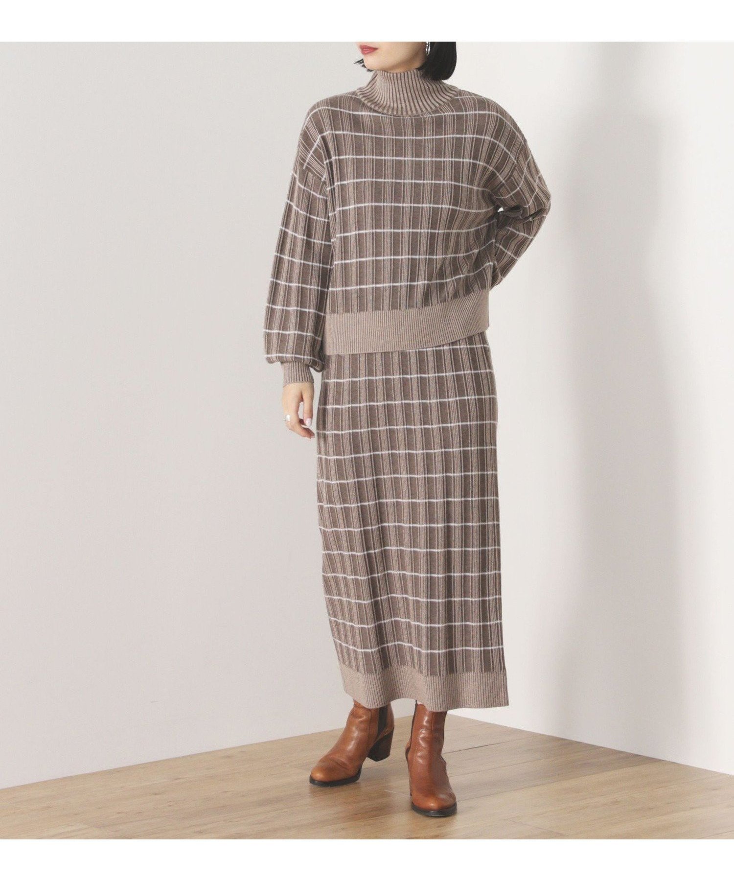 【ビームス ウイメン/BEAMS】のチェック ニット スカート セットアップ(セットアイテム) インテリア・キッズ・メンズ・レディースファッション・服の通販 founy(ファニー) 　ファッション　Fashion　レディースファッション　Fashion for Women　セットアップ　Matching Sets　スカート・ミニ/ミディ/マキシ　Skirts / Mini, Midi & Maxi Skirts　セットアップ　Set-Up, Coordinated Outfit　チェック　Check, Plaid, Tartan　ハイネック　High Neck, Mock Neck　BEIGE|ID: prp329100004722153 ipo3291000000034130201
