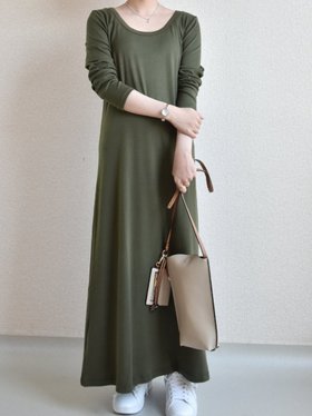 【スレンダー/SLENDER】のラウンドネックマキシワンピース 人気、トレンドファッション・服の通販 founy(ファニー) ファッション Fashion レディースファッション Fashion for Women ワンピース Dresses マキシ丈ワンピース・ロングドレス Maxi Dresses / Long One-Pieces 春 Spring 秋 Autumn シンプル Simple, Minimal ストレッチ Stretch, Stretchy Fabric デニム Denim, Jeans Material 長袖 Long Sleeve, Full Sleeve ボーダー Border, Stripe ロング Long, Long-Length 冬 Winter / This Winter |ID:prp329100004722159