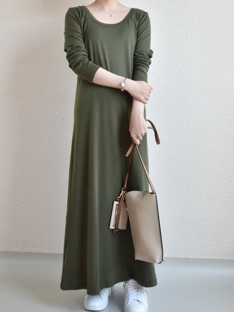 【スレンダー/SLENDER】のラウンドネックマキシワンピース 人気、トレンドファッション・服の通販 founy(ファニー) 　ファッション　Fashion　レディースファッション　Fashion for Women　ワンピース　Dresses　マキシ丈ワンピース・ロングドレス　Maxi Dresses / Long One-Pieces　春　Spring　秋　Autumn　シンプル　Simple, Minimal　ストレッチ　Stretch, Stretchy Fabric　デニム　Denim, Jeans Material　長袖　Long Sleeve, Full Sleeve　ボーダー　Border, Stripe　ロング　Long, Long-Length　冬　Winter / This Winter　 other-1|ID: prp329100004722159 ipo3291000000034238543