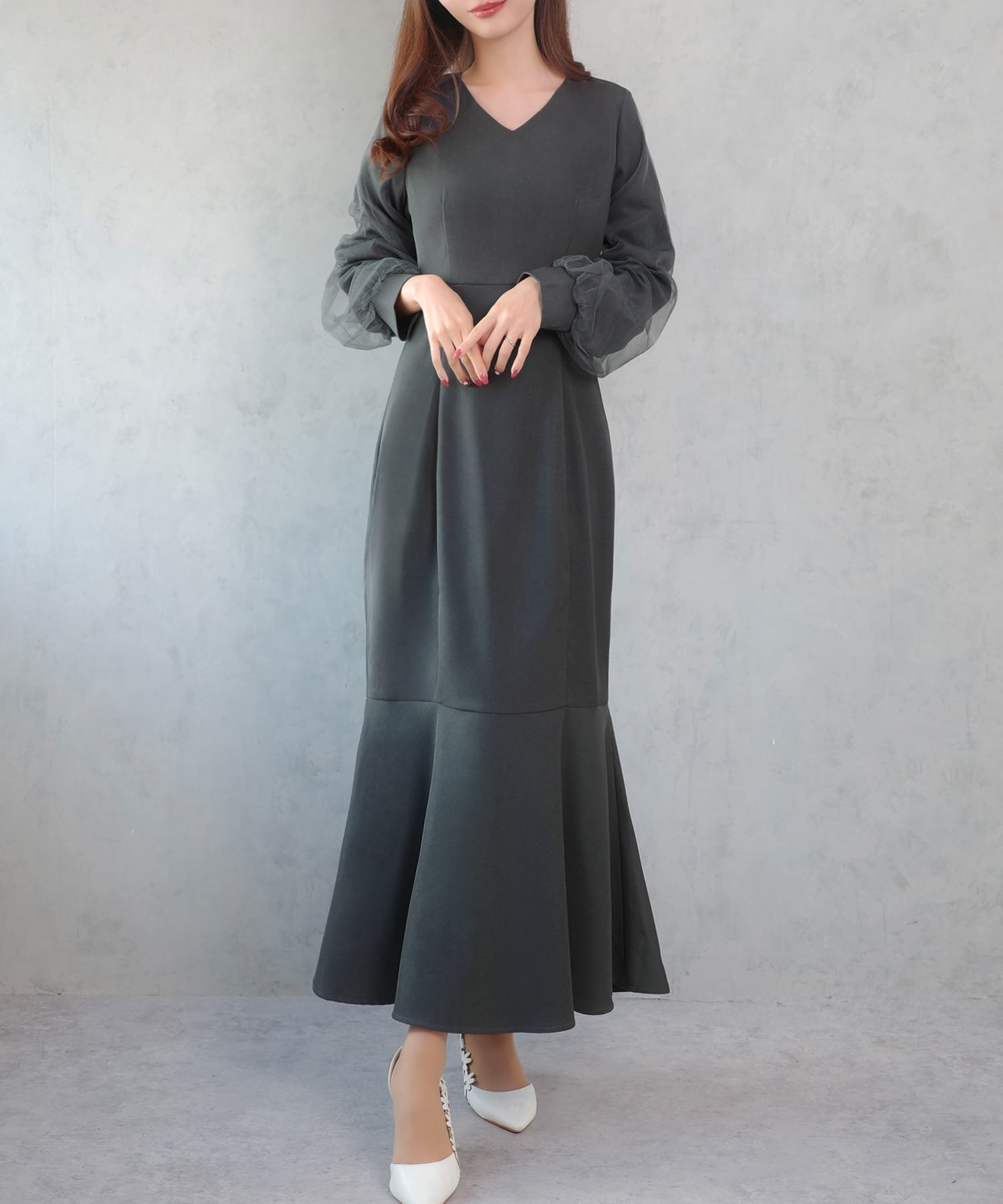 【ジュノア/JUNOAH】のセネア Vネックマーメイドワンピース インテリア・キッズ・メンズ・レディースファッション・服の通販 founy(ファニー) ファッション Fashion レディースファッション Fashion for Women ワンピース Dresses チュール Tulip, Tulip Motif チャコール|ID: prp329100004722219 ipo3291000000034467508