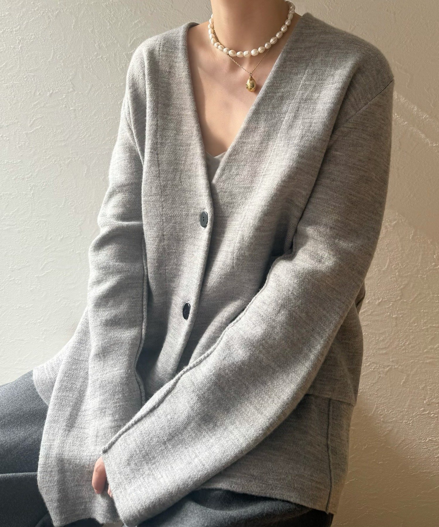 【ビアズリー/BEARDSLEY】のウールスムースカーディガン 人気、トレンドファッション・服の通販 founy(ファニー) 　ファッション　Fashion　レディースファッション　Fashion for Women　トップス・カットソー　Cut & Sew Tops　カーディガン・羽織り　Layered Style Cardigans　インナー　Innerwear　ジャケット　Jacket, Outerwear　ポケット　Pocket, Pocket Detail　羽織　Haori, Light Jacket　再入荷　Restock / Back in Stock　おすすめ　Recommended / Our Picks　 other-1|ID: prp329100004722222 ipo3291000000034634371