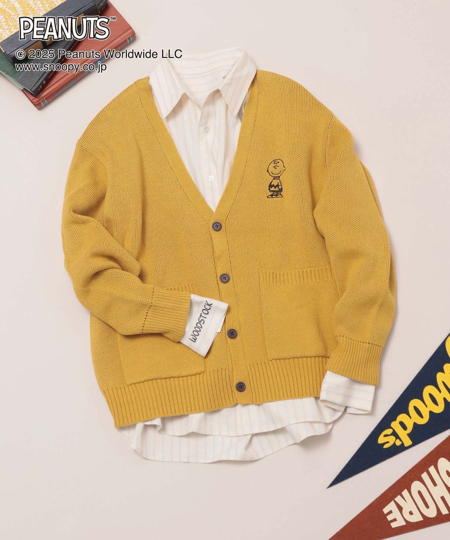 【グローバルワーク/GLOBAL WORK】のPEANUTS/ロゴVネックカーディガン/591295 インテリア・キッズ・メンズ・レディースファッション・服の通販 founy(ファニー) 　ファッション　Fashion　レディースファッション　Fashion for Women　トップス・カットソー　Cut & Sew Tops　カーディガン・羽織り　Layered Style Cardigans　Vネックトップス　V-Neck Tops / V-Cut Neckline Shirts　おすすめ　Recommended / Our Picks　カーディガン　Cardigan, Knitwear　キャミ　Camisole, Cami Top　キャラクター　Character, Licensed Characters　タンク　Tank Top, Sleeveless Top　チャーリー・ブラウン68|ID: prp329100004722253 ipo3291000000034326542