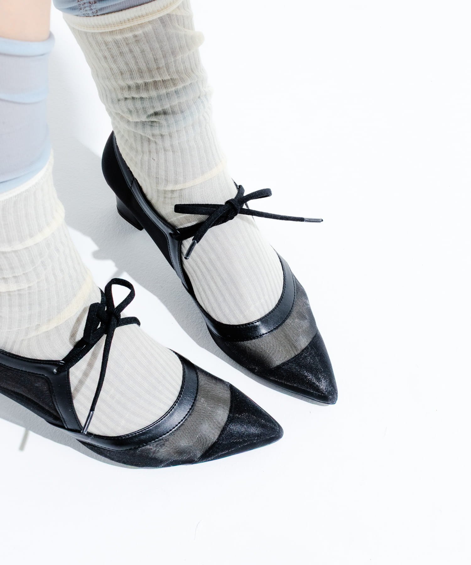 【ロデスコ/RODE SKO / URBAN RESEARCH】の『MADE IN JAPAN』チャンキーヒールリボンパンプス インテリア・キッズ・メンズ・レディースファッション・服の通販 founy(ファニー) 　ファッション　Fashion　レディースファッション　Fashion for Women　エレガント 上品　Elegant　オケージョン　Occasion Wear　パイピング　Piping, Trim Design　フォーマル　Formal, Dressy　フレア　Flare, Flared　リボン　Ribbon, Bow　レース　Lace, Lace Fabric　A/W・秋冬　Autumn/Winter　冬　Winter / This Winter　日本製　Made In Japan　2024年　2024　セレモニー　Ceremony　2024-2025秋冬・A/W　Autumn/Winter 2024–25 AW24–25　BLKシアー|ID: prp329100004722322 ipo3291000000034131980