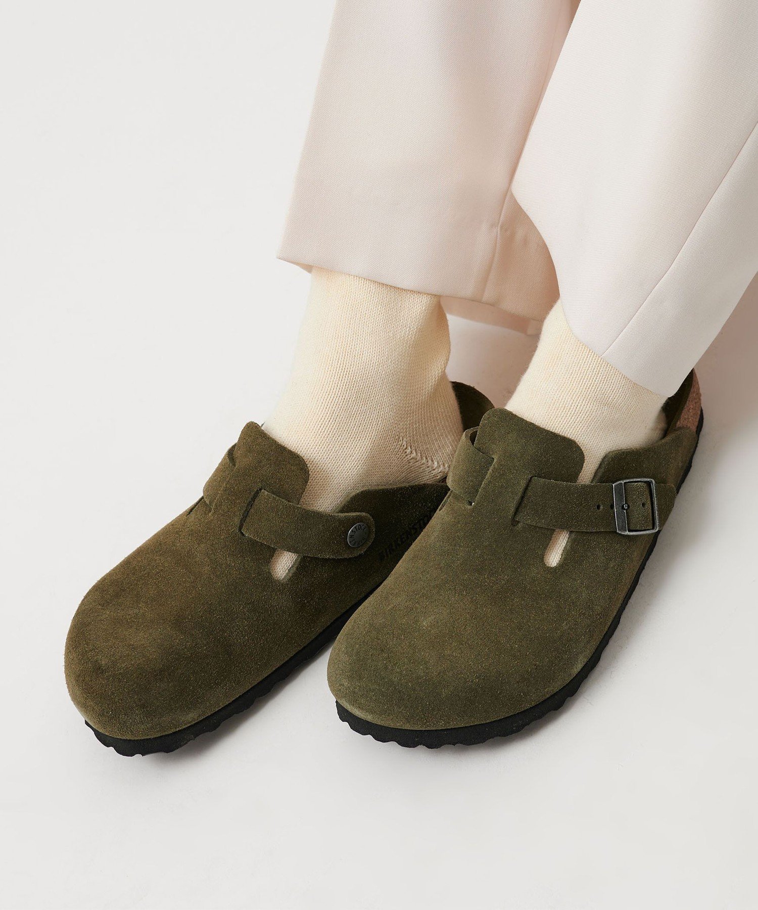 【ビューティ&ユース ユナイテッドアローズ/BEAUTY&YOUTH / UNITED ARROWS】の【国内EXCLUSIVE】 BIRKENSTOCK ボストン/サンダル インテリア・キッズ・メンズ・レディースファッション・服の通販 founy(ファニー) 　ファッション　Fashion　レディースファッション　Fashion for Women　サンダル　Sandals, Summer Shoes　シューズ　Shoes, Footwear　スペシャル　Special, Limited Edition　ソックス　Socks, Hosiery　タイツ　Tights, Legwear　人気　Popular, Best Seller　ボストン　Boston　ライニング　Inner Lining, Inner Fabric, Lined　DK.GREEN|ID: prp329100004722327 ipo3291000000034131995