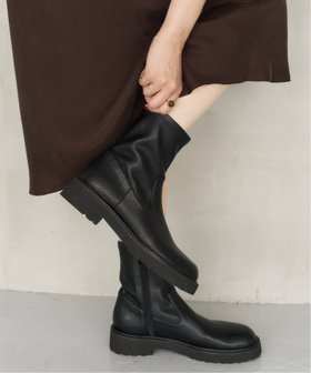 【ル タロン/Le Talon】の《追加 3》3.5cmトラックソールフィットショートブーツ 人気、トレンドファッション・服の通販 founy(ファニー) ファッション Fashion レディースファッション Fashion for Women シューズ Shoes, Footwear フィット Fit, Slim Fit 人気 Popular, Best Seller 定番 Standard, Basic Item |ID:prp329100004722366
