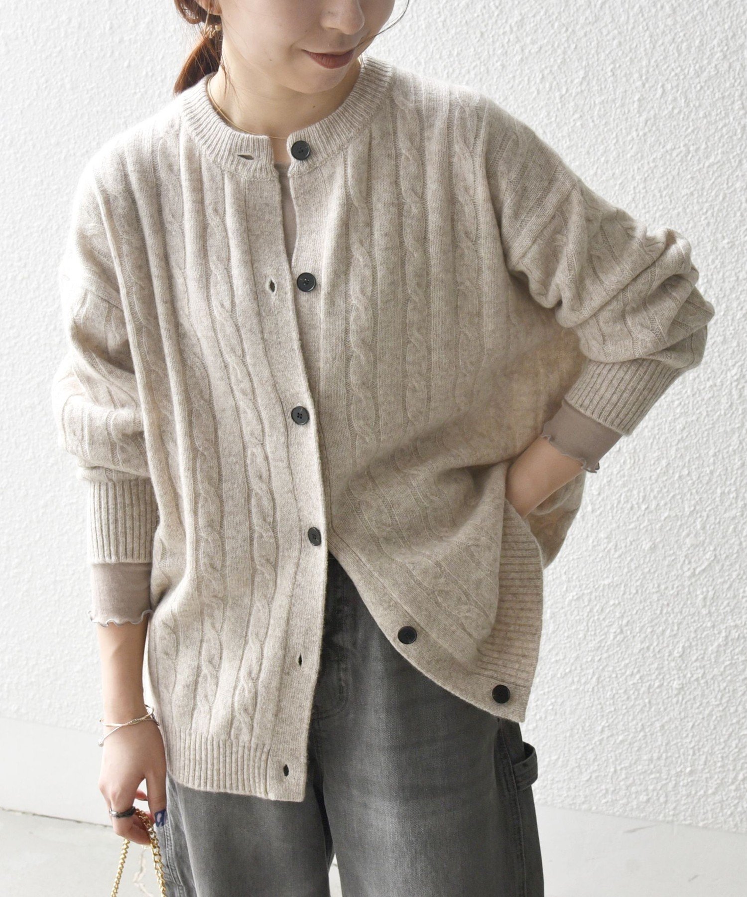 【シップス フォー ウィメン/SHIPS】の《追加 》【WEB限定】SHIPS any 手洗い可能 ヤク ケーブル クルーネック ニット カーディガン 2 インテリア・キッズ・メンズ・レディースファッション・服の通販 founy(ファニー) 　ファッション　Fashion　レディースファッション　Fashion for Women　トップス・カットソー　Cut & Sew Tops　ニット　Knit Tops & Sweaters　カーディガン・羽織り　Layered Style Cardigans　アンサンブル　Ensemble Set　洗える　Machine Washable　カットソー　Cut and Sewn Top　カーディガン　Cardigan, Knitwear　おすすめ　Recommended / Our Picks　エレガント 上品　Elegant　2025年　2025　2025-2026秋冬・A/W　Autumn/Winter 2025–26 AW25–26　ベージュ|ID: prp329100004722616 ipo3291000000034253247