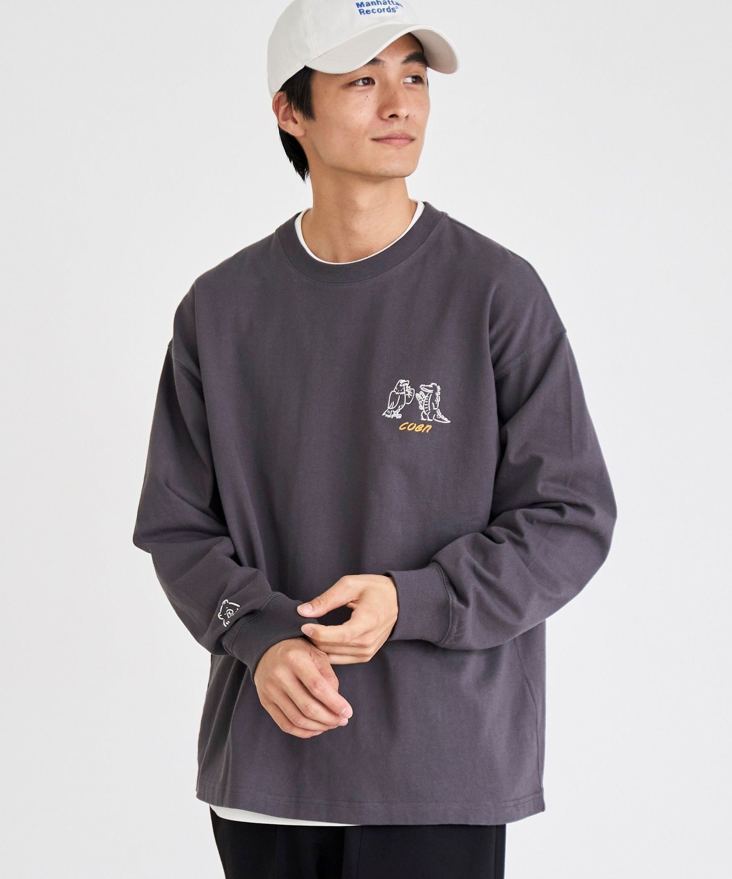 【コーエン/COEN】のRYO KANEYASU * コーエン アニマルプリントロンT インテリア・キッズ・メンズ・レディースファッション・服の通販 founy(ファニー) 　ファッション　Fashion　レディースファッション　Fashion for Women　トップス・カットソー　Cut & Sew Tops　ロングTシャツ・Tシャツ　Longline T-Shirts & Tees　イラスト　Illustration　スリーブ　Sleeve, Long Sleeve / Short Sleeve　トレンド　Trend, Trending Now　人気　Popular, Best Seller　フロント　Front, Front Design　ロング　Long, Long-Length　DK.GRAY|ID: prp329100004723062 ipo3291000000034717406