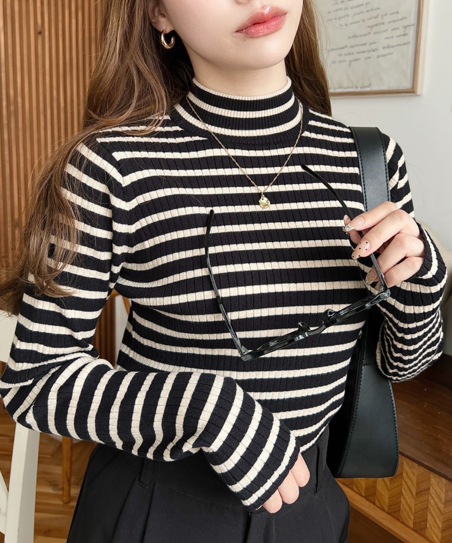 【モーメントプラス/moment+ / MEN】の12G ボトルネックワイドリブカラー ボーダーニットプルオーバー インテリア・キッズ・メンズ・レディースファッション・服の通販 founy(ファニー) ファッション Fashion メンズファッション Fashion for Men トップス・カットソー Cut & Sew Tops ニット・セーター / 定番トップス Knit Tops & Sweaters カーディガン Cardigan, Knitwear キャミワンピース Cami Dress, Slip Dress シンプル Simple, Minimal スラックス Slacks, Dress Pants スリム Slim, Slim Fit デニム Denim, Jeans Material トレンド Trend, Trending Now 定番 Standard, Basic Item なめらか Smooth, Silky Texture ビスチェ Bustier, Corset Top ベスト Vest, Waistcoat ベーシック Basic, Essential ボトム Bottoms, Lower Wear ボトルネック Bottle Neck, Mock Neck ボーダー Border, Stripe 無地 Plain, Solid Color リブニット Rib Knit, Ribbed Knit ロールアップ Roll-Up, Cuffed Hem ワイドリブ Wide Rib, Wide Ribbed Knit 再入荷 Restock / Back in Stock プチプライス・低価格 Affordable / Budget Price おすすめ Recommended / Our Picks エレガント 上品 Elegant ブラック系その他|ID: prp329100004723071 ipo3291000000034447669