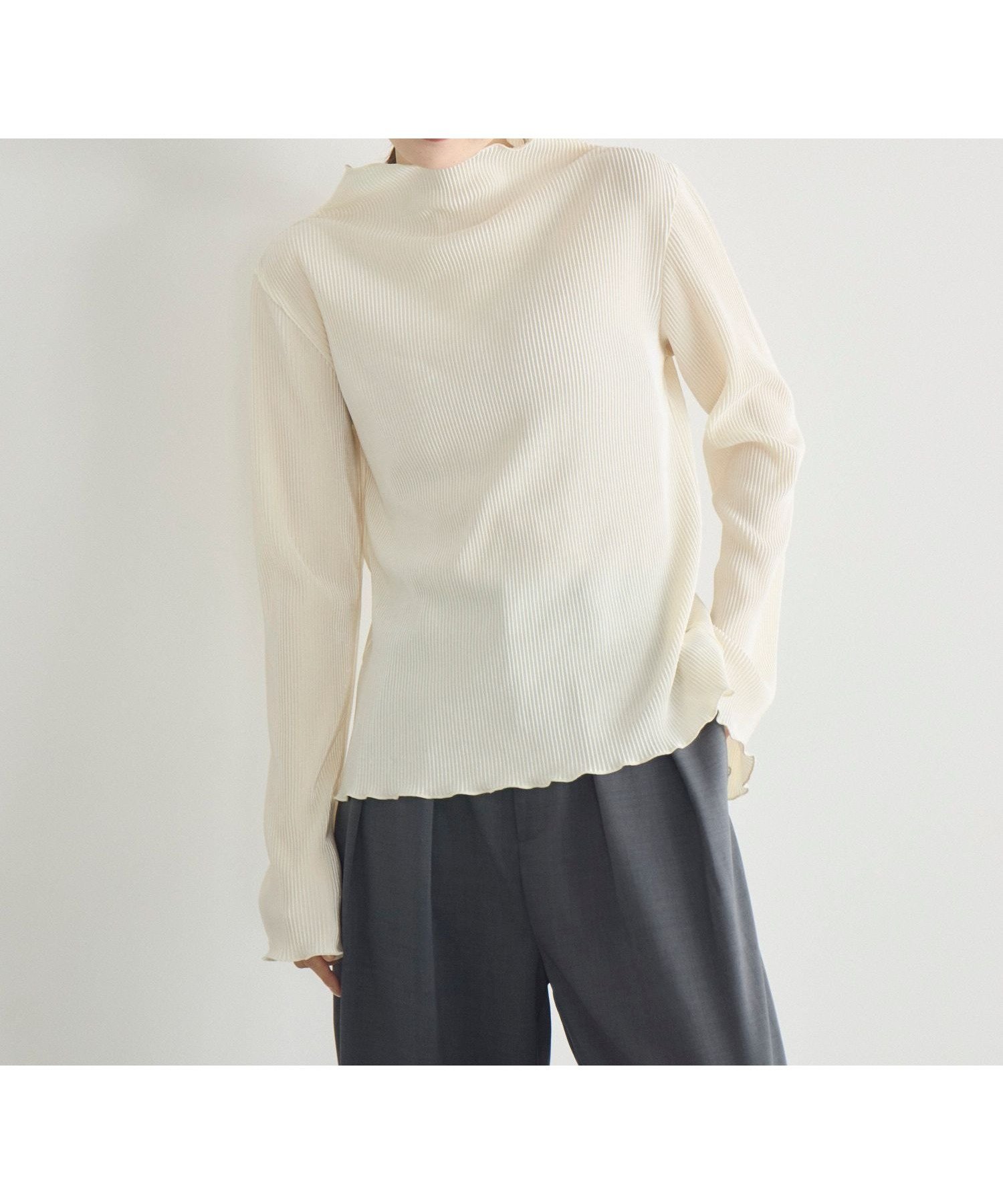 【レトロガール/RETRO GIRL】の【WEB限定】シャイニープリーツPO インテリア・キッズ・メンズ・レディースファッション・服の通販 founy(ファニー) ファッション Fashion レディースファッション Fashion for Women 春 Spring 秋 Autumn ジャケット Jacket, Outerwear スラックス Slacks, Dress Pants デニム Denim, Jeans Material トレンド Trend, Trending Now ビスチェ Bustier, Corset Top フレア Flare, Flared プリーツ Pleats, Pleated ベスト Vest, Waistcoat ベーシック Basic, Essential ボトルネック Bottle Neck, Mock Neck A/W・秋冬 Autumn/Winter S/S・春夏 SS, Spring/Summer, Warm Season おすすめ Recommended / Our Picks 夏 Summer エクリュ|ID: prp329100004723080 ipo3291000000034468893