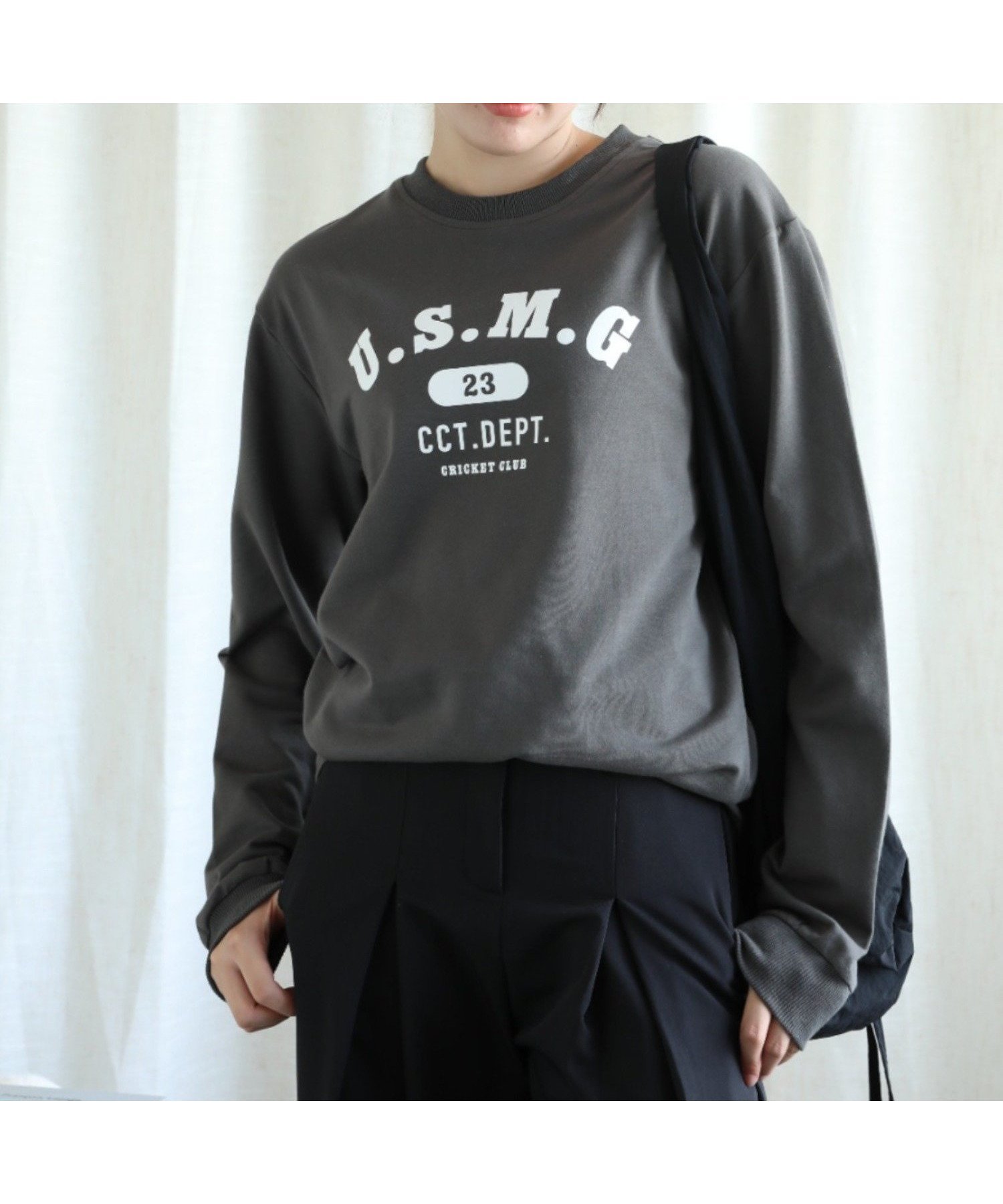 【アイモハ/aimoha】のaimoha -select-/カレッジロゴ長袖Tシャツ インテリア・キッズ・メンズ・レディースファッション・服の通販 founy(ファニー) ファッション Fashion レディースファッション Fashion for Women トップス・カットソー Cut & Sew Tops シャツ・ブラウス・オフィスカジュアル Elegant Blouses & Button-Ups ロングTシャツ・Tシャツ Longline T-Shirts & Tees おすすめ Recommended / Our Picks ショルダー Shoulder, Shoulder Strap シンプル Simple, Minimal スラックス Slacks, Dress Pants デニム Denim, Jeans Material ドロップ Drop Shoulder, Dropped Style ロング Long, Long-Length ワーク Workwear, Utility Style 人気 Popular, Best Seller 定番 Standard, Basic Item 春 Spring A/W・秋冬 Autumn/Winter 長袖 Long Sleeve, Full Sleeve ダークグレー|ID: prp329100004723344 ipo3291000000034498509