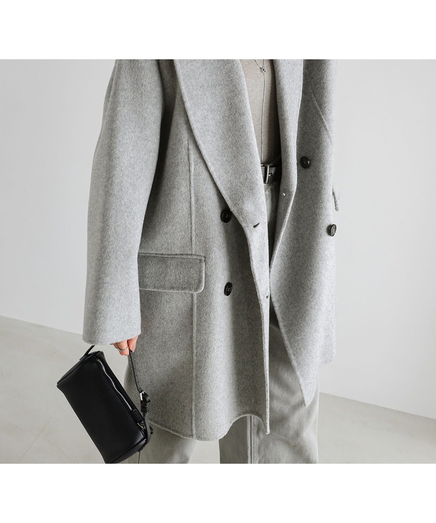 【アンドミー/andme】のリバー ダブルコート evernavy エバーネイビー インテリア・キッズ・メンズ・レディースファッション・服の通販 founy(ファニー) 　ファッション　Fashion　レディースファッション　Fashion for Women　アウター　Coat / Outerwear Collection　コート・ロングコート・ピーコート　Long Coats, Peacoats & More　ショール　Shawl, Wrap　ダブル　Double, Double-Breasted　フェイス　Face, Facial Design　ベーシック　Basic, Essential　ポケット　Pocket, Pocket Detail　ミドル　Middle Length, Mid Height　エレガント 上品　Elegant　防寒　Cold Protection, Winter-Ready　ライトグレー|ID: prp329100004723347 ipo3291000000034506129