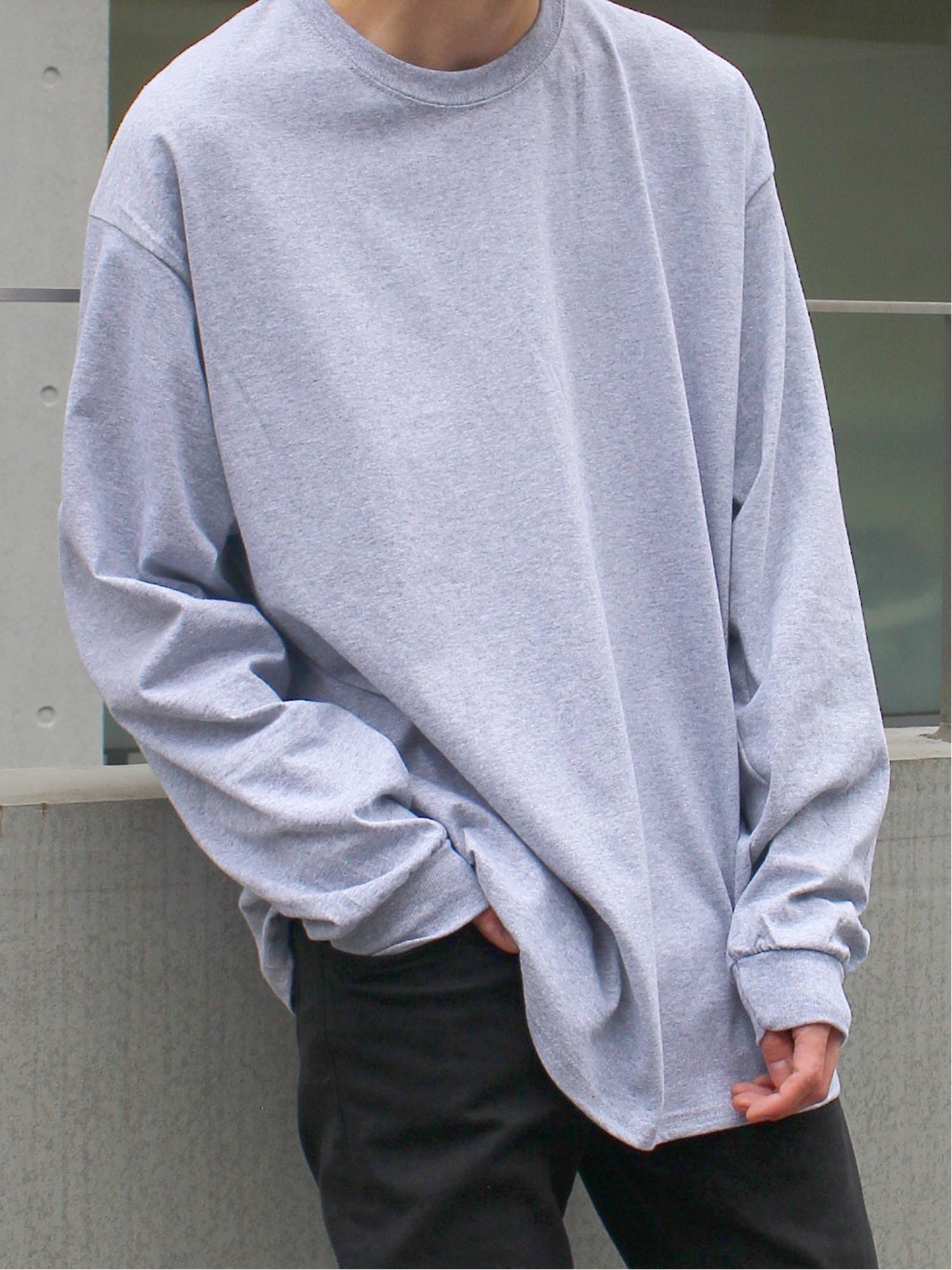 【イールド セレクト/yield SELECT】の【GILDAN】 ロングスリーブ 無地ロンT インテリア・キッズ・メンズ・レディースファッション・服の通販 founy(ファニー) 　ファッション　Fashion　レディースファッション　Fashion for Women　トップス・カットソー　Cut & Sew Tops　ロングTシャツ・Tシャツ　Longline T-Shirts & Tees　アメリカン　American Style　スリーブ　Sleeve, Long Sleeve / Short Sleeve　人気　Popular, Best Seller　ビッグ　Big, Oversized　無地　Plain, Solid Color　ロング　Long, Long-Length　GRAY|ID: prp329100004723362 ipo3291000000034263995