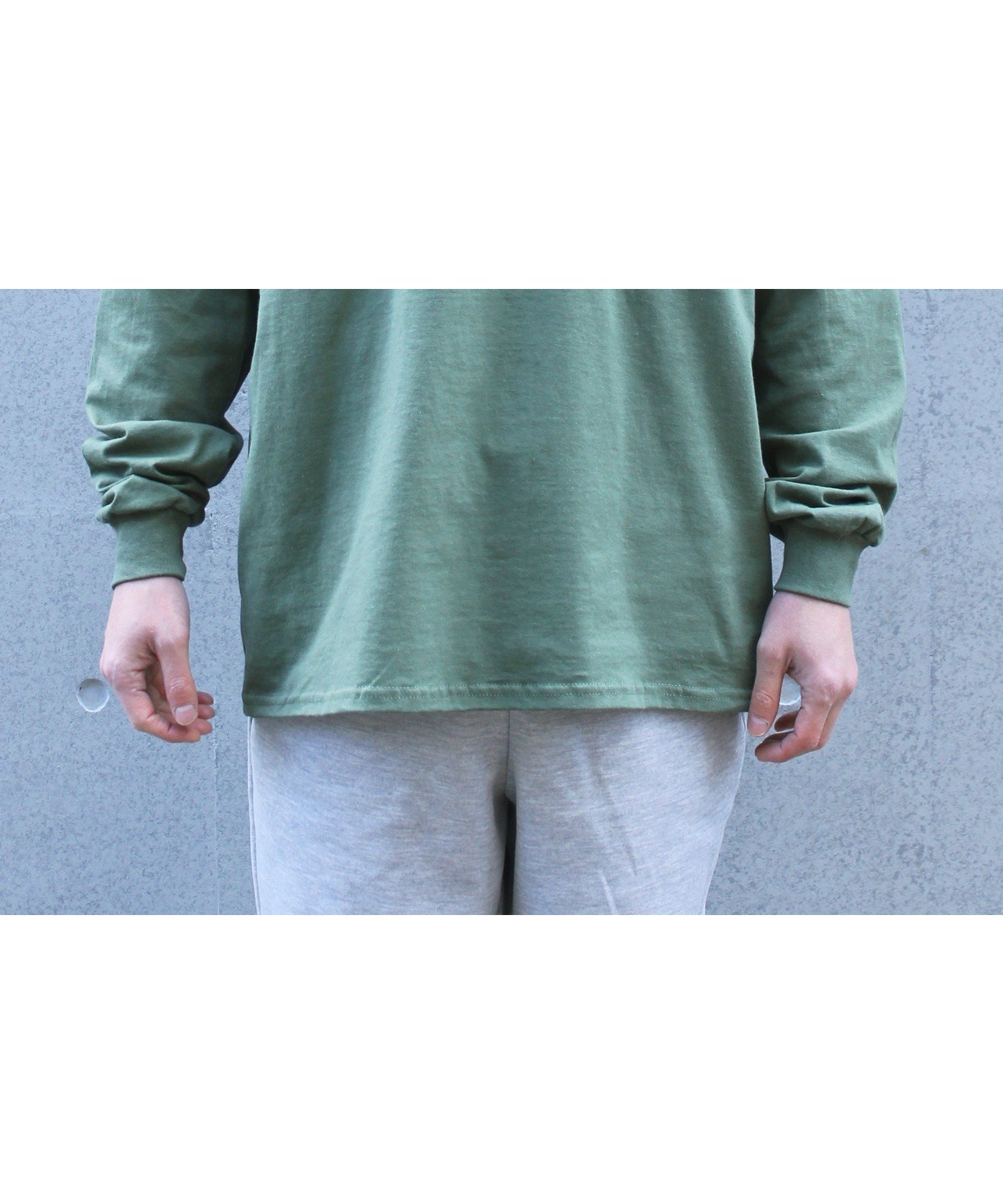 【イールド セレクト/yield SELECT】の【GILDAN】 ロングスリーブ 無地ロンT インテリア・キッズ・メンズ・レディースファッション・服の通販 founy(ファニー) 　ファッション　Fashion　レディースファッション　Fashion for Women　トップス・カットソー　Cut & Sew Tops　ロングTシャツ・Tシャツ　Longline T-Shirts & Tees　アメリカン　American Style　スリーブ　Sleeve, Long Sleeve / Short Sleeve　人気　Popular, Best Seller　ビッグ　Big, Oversized　無地　Plain, Solid Color　ロング　Long, Long-Length　MOSGREEN|ID: prp329100004723362 ipo3291000000034264007