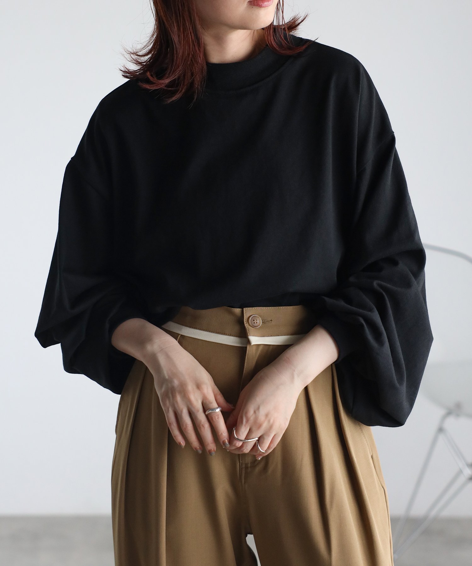 【リラクロ/relaclo】のmitis/モックネックボリュームスリーブロンTee インテリア・キッズ・メンズ・レディースファッション・服の通販 founy(ファニー) ファッション Fashion レディースファッション Fashion for Women トップス・カットソー Cut & Sew Tops ロングTシャツ・Tシャツ Longline T-Shirts & Tees ボリューム袖・フリルスリーブブラウス Voluminous & Ruffle Sleeves / Puffy Sleeve Tops スリーブ Sleeve, Long Sleeve / Short Sleeve ハイネック High Neck, Mock Neck ミックス Mix, Mixed Style モックネック Mock Neck, Short Turtleneck リアル Real, Realistic ブラック|ID: prp329100004723470 ipo3291000000034571384