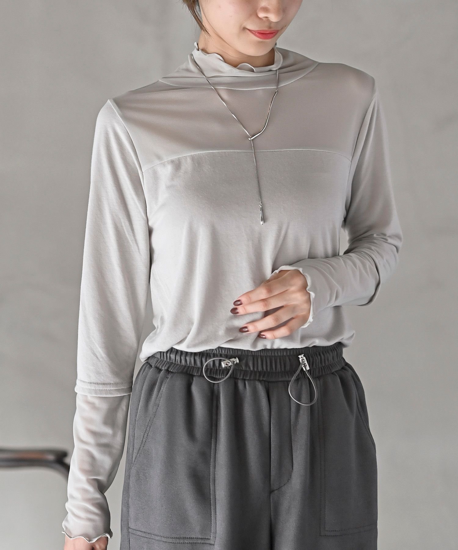 【アールピーエス/rps】のシアー切替ハイネックカットソー インテリア・キッズ・メンズ・レディースファッション・服の通販 founy(ファニー) 　ファッション　Fashion　レディースファッション　Fashion for Women　トップス・カットソー　Cut & Sew Tops　カットソー・ベーシックTシャツ　Cut-and-Sewn Tops / Stretch Tees & Basics　インナー　Innerwear　カットソー　Cut and Sewn Top　シアー　Sheer, See-Through　フェミニン　Feminine, Girly　再入荷　Restock / Back in Stock　切替　Switching, Contrast Panel　グレージュ|ID: prp329100004723622 ipo3291000000034902755