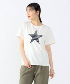 【ビームス ハート/BEAMS HEART】のフロッキー スター プリントTシャツ(M~L) 25SS 半袖 人気、トレンドファッション・服の通販 founy(ファニー) ファッション Fashion レディースファッション Fashion for Women トップス・カットソー Cut & Sew Tops シャツ・ブラウス・オフィスカジュアル Elegant Blouses & Button-Ups ロングTシャツ・Tシャツ Longline T-Shirts & Tees 2025年 2025 2025春夏・S/S Spring/Summer 2025 SS25 バランス Balance, Style Balance プリント Print, Printed Pattern ベーシック Basic, Essential ボーダー Border, Stripe 人気 Popular, Best Seller 半袖 Short Sleeve, Half Sleeve thumbnail OFF WHITE|ID: prp329100004723642 ipo3291000000034138102