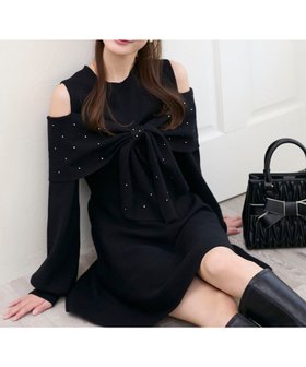 【マジェスティック レゴン/MAJESTIC LEGON】のビジューリボンニットミニワンピース 人気、トレンドファッション・服の通販 founy(ファニー) ファッション Fashion レディースファッション Fashion for Women ワンピース Dresses おすすめ Recommended / Our Picks ダウン Down, Puffer ビジュー Bijou, Jewel-like Accent フィット Fit, Slim Fit フロント Front, Front Design ミュール Mule, Backless Shoes リボン Ribbon, Bow ロング Long, Long-Length 再入荷 Restock / Back in Stock |ID:prp329100004723665