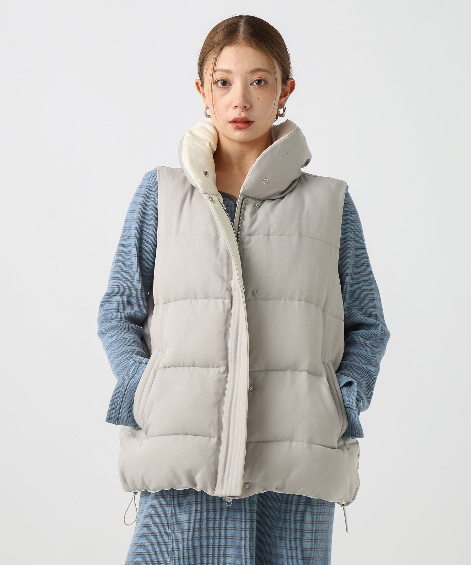 【ベイフロー/BAYFLOW】のリバーシブルパファーベスト 人気、トレンドファッション・服の通販 founy(ファニー) ファッション Fashion レディースファッション Fashion for Women アウター Coat / Outerwear Collection トップス・カットソー Cut & Sew Tops ベスト&ジレ / 重ね着スタイル Vests & Gilets おすすめ Recommended / Our Picks スウェット / スエット Sweatshirt, Sweatwear スタンド Stand Collar, Upright Stand タフタ Taffeta, Structured Fabric タートル Turtleneck, Turtle Collar ツイル Twist, Twisted Detail フィット Fit, Slim Fit ベスト Vest, Waistcoat リバーシブル Reversible, Two-Sided other-1|ID: prp329100004723669 ipo3291000000034518217