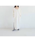 【カトリン トウキョウ/Katrin TOKYO】のbelt sweat onepiece 人気、トレンドファッション・服の通販 founy(ファニー) ファッション Fashion レディースファッション Fashion for Women トップス・カットソー Cut & Sew Tops レディースパーカー・カジュアルフーディー Casual Hoodies & Sweatshirts スウェット・クルーネックトップス Sweatshirts & Crewnecks / Relaxed Fit Sweat Tops シンプル Simple, Minimal スウェット / スエット Sweatshirt, Sweatwear スラックス Slacks, Dress Pants スリット Slit, Slit Detail デコルテ Décolleté, Neckline ベーシック Basic, Essential ロング Long, Long-Length 冬 Winter / This Winter おすすめ Recommended / Our Picks thumbnail ivory|ID: prp329100004723703 ipo3291000000034138345