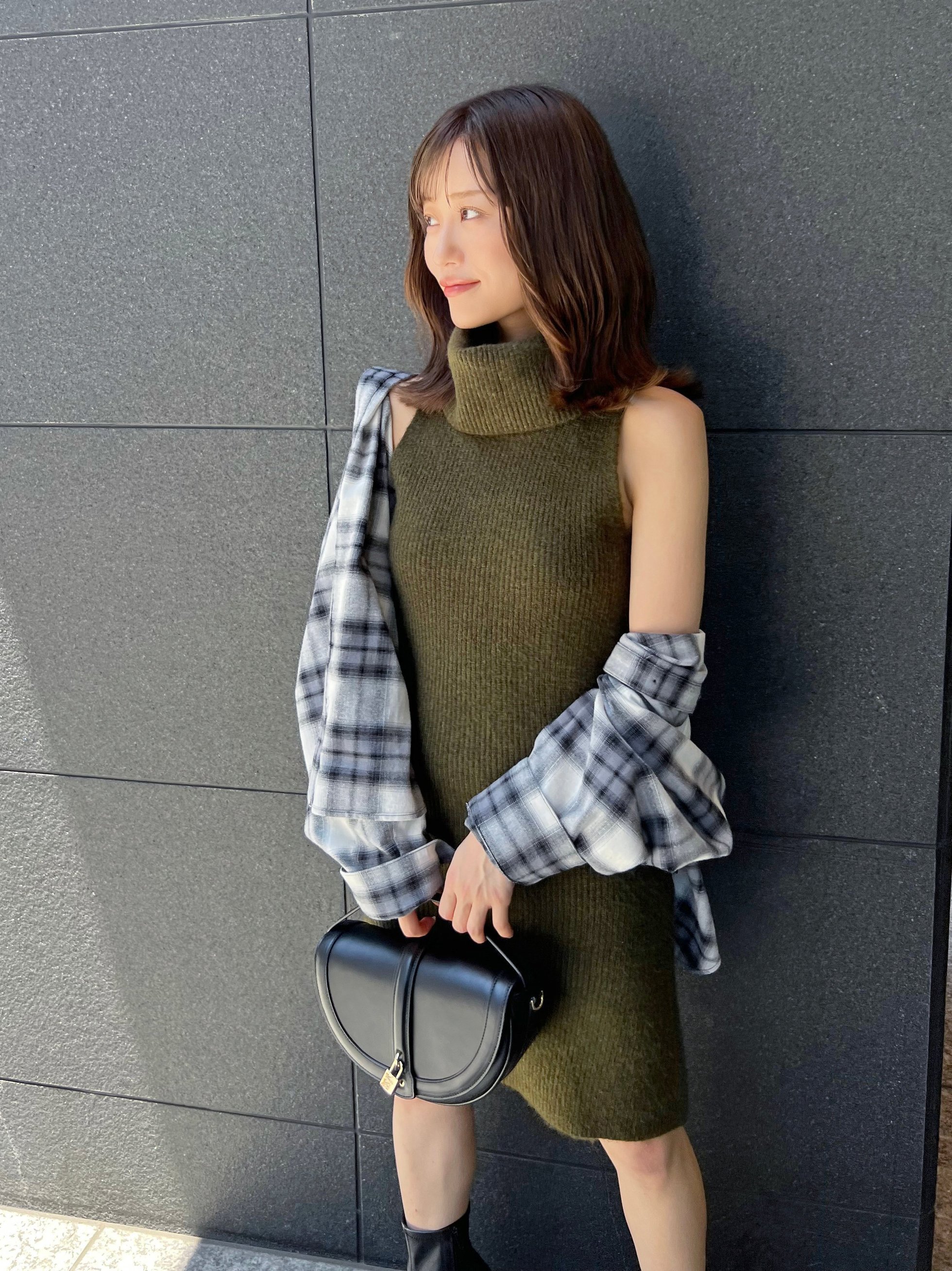 【スナイデル/SNIDEL】のタートルネックミニニットワンピース インテリア・キッズ・メンズ・レディースファッション・服の通販 founy(ファニー) 　ファッション　Fashion　レディースファッション　Fashion for Women　ワンピース　Dresses　ニットワンピース　Knit Dresses　ウェーブ　Wavy Pattern　カーディガン　Cardigan, Knitwear　スマート　Smart, Elegant　タートル　Turtleneck, Turtle Collar　タートルネック　Turtleneck, High Neck　トレンド　Trend, Trending Now　フィット　Fit, Slim Fit　おすすめ　Recommended / Our Picks　KKI[026]|ID: prp329100004723744 ipo3291000000035264363