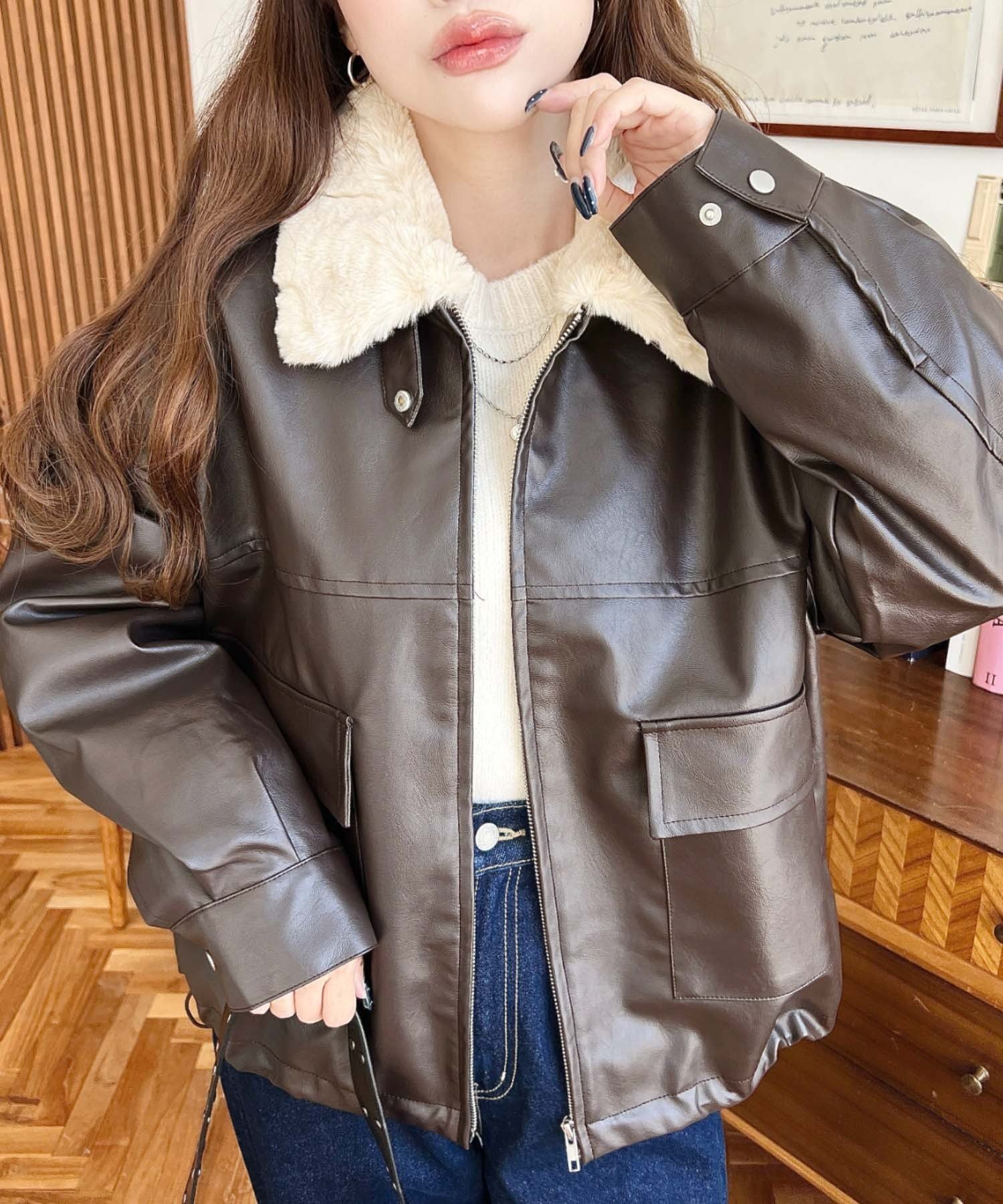 【モーメントプラス/moment+ / MEN】のファーティペット付きフェイクレザーブルゾン 人気、トレンドファッション・服の通販 founy(ファニー) 　ファッション　Fashion　メンズファッション　Fashion for Men　クール　Cool, Chic　ショート　Short, Short Length　スタイリッシュ　Stylish, Fashionable　スタンド　Stand Collar, Upright Stand　デニム　Denim, Jeans Material　トレンド　Trend, Trending Now　定番　Standard, Basic Item　フェイクレザー　Faux Leather, PU Leather　ブルゾン　Blouson, Bomber Jacket　ベーシック　Basic, Essential　ポケット　Pocket, Pocket Detail　ミドル　Middle Length, Mid Height　ミニスカート　Mini Skirt, Short Skirt　ワイド　Wide, Wide Fit　冬　Winter / This Winter　A/W・秋冬　Autumn/Winter　再入荷　Restock / Back in Stock　プチプライス・低価格　Affordable / Budget Price　2025年　2025　2025-2026秋冬・A/W　Autumn/Winter 2025–26 AW25–26　 other-1|ID: prp329100004723767 ipo3291000000034598880