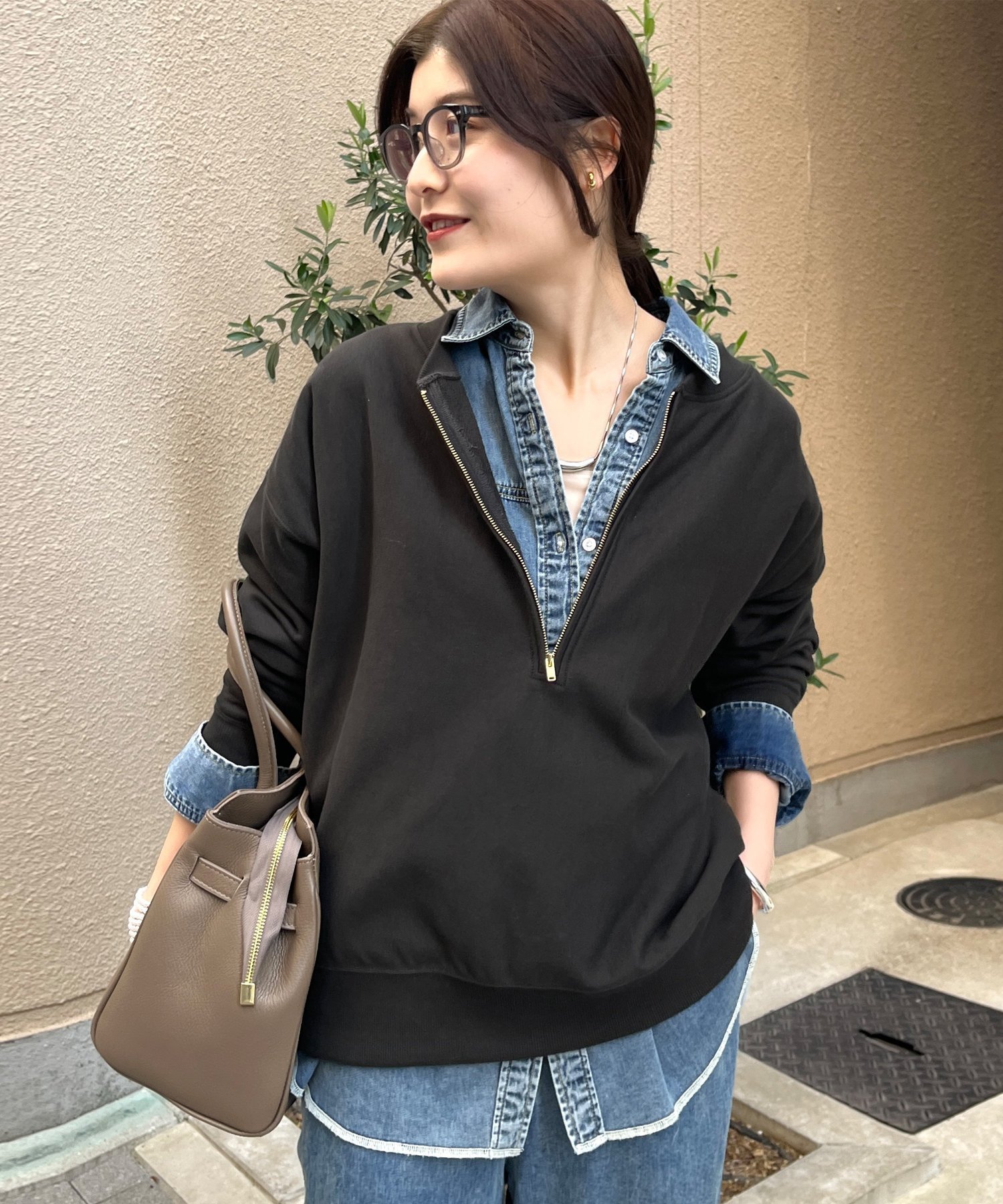 【ドゥドゥ/DouDou】の【新色追加】【インフルエンサー OKOCHI企画】ハーフジップスウェット インテリア・キッズ・メンズ・レディースファッション・服の通販 founy(ファニー) ファッション Fashion レディースファッション Fashion for Women トップス・カットソー Cut & Sew Tops レディースパーカー・カジュアルフーディー Casual Hoodies & Sweatshirts スウェット・クルーネックトップス Sweatshirts & Crewnecks / Relaxed Fit Sweat Tops インナー Innerwear スウェット / スエット Sweatshirt, Sweatwear スマート Smart, Elegant 雑誌 Magazine, Fashion Magazine ロング Long, Long-Length A/W・秋冬 Autumn/Winter 冬 Winter / This Winter 再入荷 Restock / Back in Stock おすすめ Recommended / Our Picks 2025年 2025 2025-2026秋冬・A/W Autumn/Winter 2025–26 AW25–26 チャコールグレー|ID: prp329100004723882 ipo3291000000034808756