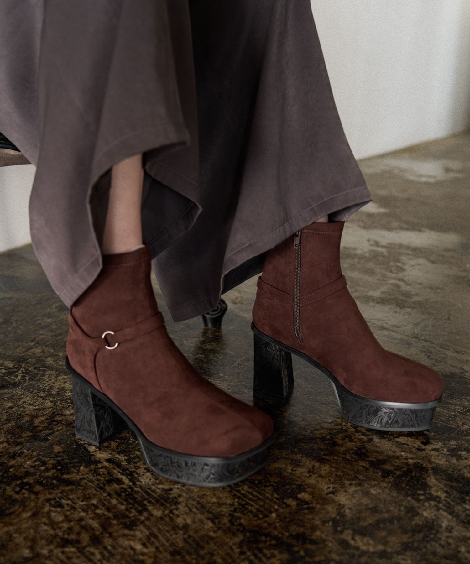 【ハレ/HARE】のガラソールチャンキーブーツ インテリア・キッズ・メンズ・レディースファッション・服の通販 founy(ファニー) 　ファッション　Fashion　レディースファッション　Fashion for Women　おすすめ　Recommended / Our Picks　クール　Cool, Chic　ショート　Short, Short Length　チュール　Tulip, Tulip Motif　トレンド　Trend, Trending Now　フレア　Flare, Flared　ワイド　Wide, Wide Fit　エレガント 上品　Elegant　人気　Popular, Best Seller　定番　Standard, Basic Item　A/W・秋冬　Autumn/Winter　ブラウン50|ID: prp329100004723942 ipo3291000000034139336