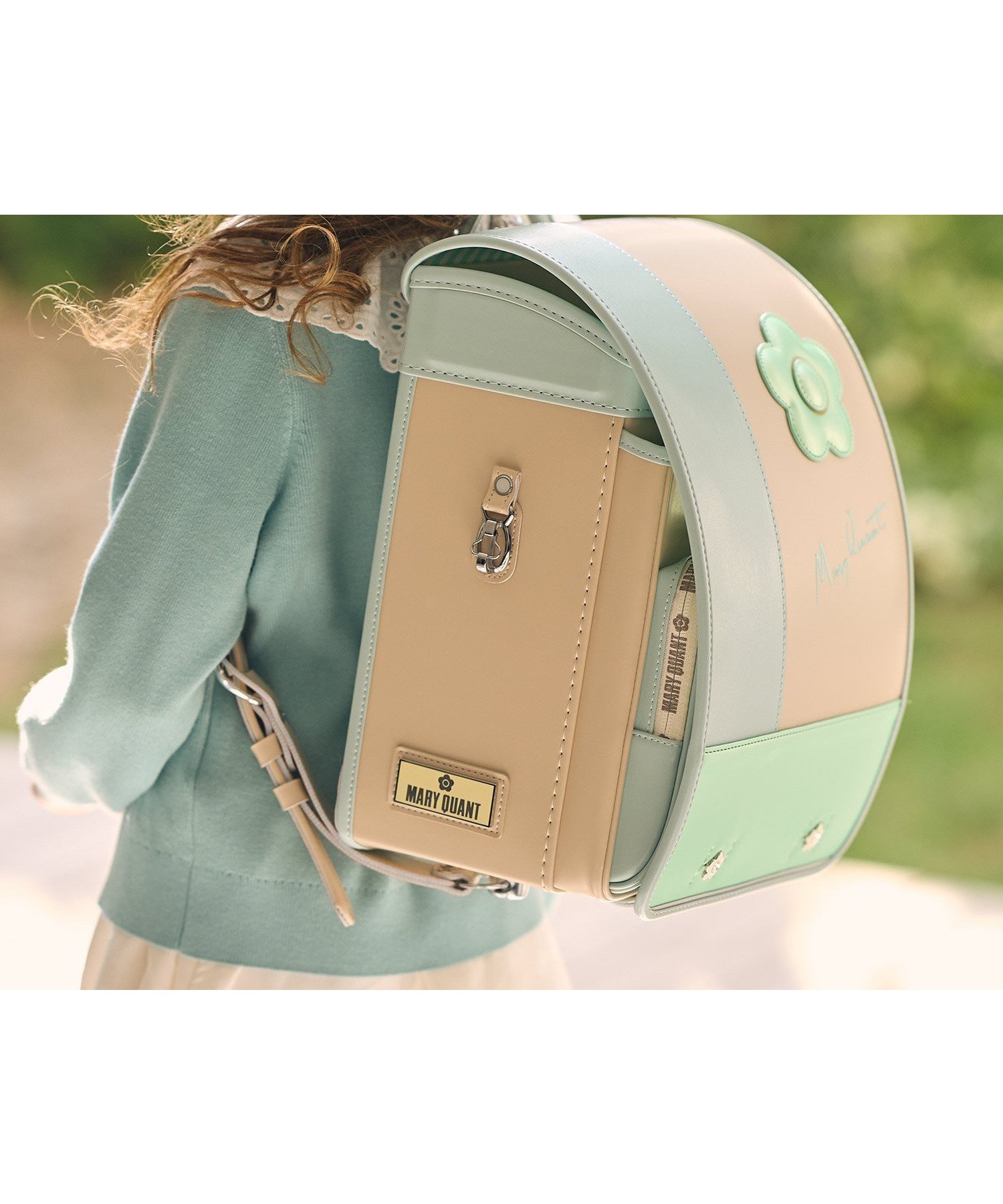 【シフォン/SHIFFON / KIDS】のMARY QUANT(マリークヮント)デイジーストライプランドセル【即納】 インテリア・キッズ・メンズ・レディースファッション・服の通販 founy(ファニー) 　ファッション　Fashion　キッズファッション　Fashion for Kids　クッション　Cushion, Throw Pillow　クール　Cool, Chic　抗菌　Antibacterial, Bacteria-Resistant　スカーフ　Scarf, Neckwear　ストライプ　Stripe, Striped Pattern　ダメージ　Distressed, Destroyed　フィット　Fit, Slim Fit　フラット　Flat, Flat Shoes　プリント　Print, Printed Pattern　プレート　Plate, Dish　ポケット　Pocket, Pocket Detail　ミニスカート　Mini Skirt, Short Skirt　モダン　Modern, Contemporary　ラウンド　Round, Round Neck　GREEN|ID: prp329100004724142 ipo3291000000034196876