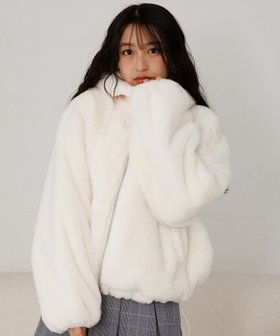 【レピピアルマリオ/repipi armario / KIDS】の【girly line】モコモコファーフーディ- 人気、トレンドファッション・服の通販 founy(ファニー) ファッション Fashion キッズファッション Fashion for Kids キュロット Culottes, Wide Shorts デニム Denim, Jeans Material ドローコード Drawcord, Drawstring Cord 定番 Standard, Basic Item フェイクファー Faux Fur, Imitation Fur フレンチ French, French Style ベーシック Basic, Essential ボトム Bottoms, Lower Wear モコモコ Fuzzy, Fluffy ロマンティック Romantic, Feminine Style ロング Long, Long-Length ワンポイント One Point, Statement Accent |ID:prp329100004724228