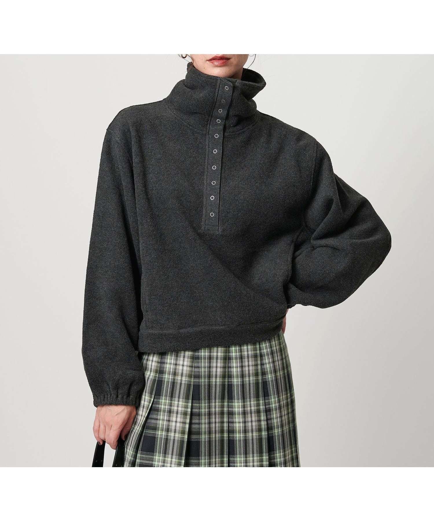 【ビューティ&ユース ユナイテッドアローズ/BEAUTY&YOUTH / UNITED ARROWS】のフリース スナップ プルオーバー インテリア・キッズ・メンズ・レディースファッション・服の通販 founy(ファニー) 　ファッション　Fashion　レディースファッション　Fashion for Women　トップス・カットソー　Cut & Sew Tops　カジュアルプルオーバー・ニットトップス　Pullovers & Knit Tops / Casual Pullovers　インナー　Innerwear　カットソー　Cut and Sewn Top　ドローコード　Drawcord, Drawstring Cord　ハイネック　High Neck, Mock Neck　ハーフ　Half, Half-Length　ポケット　Pocket, Pocket Detail　ロング　Long, Long-Length　ワイド　Wide, Wide Fit　おすすめ　Recommended / Our Picks　DK.GRAY|ID: prp329100004724294 ipo3291000000034140766