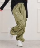 【ピンク ラテ/PINK-latte / KIDS】のベーシックパイピングカーゴパンツ 人気、トレンドファッション・服の通販 founy(ファニー) ファッション Fashion キッズファッション Fashion for Kids ボトムス Bottoms おすすめ Recommended / Our Picks カーゴパンツ Cargo Pants, Utility Pants ガーリー Girly, Feminine Style スウェット / スエット Sweatshirt, Sweatwear ストレッチ Stretch, Stretchy Fabric スマート Smart, Elegant パイピング Piping, Trim Design ポケット Pocket, Pocket Detail 再入荷 Restock / Back in Stock thumbnail カーキ|ID: prp329100004724320 ipo3291000000034140867