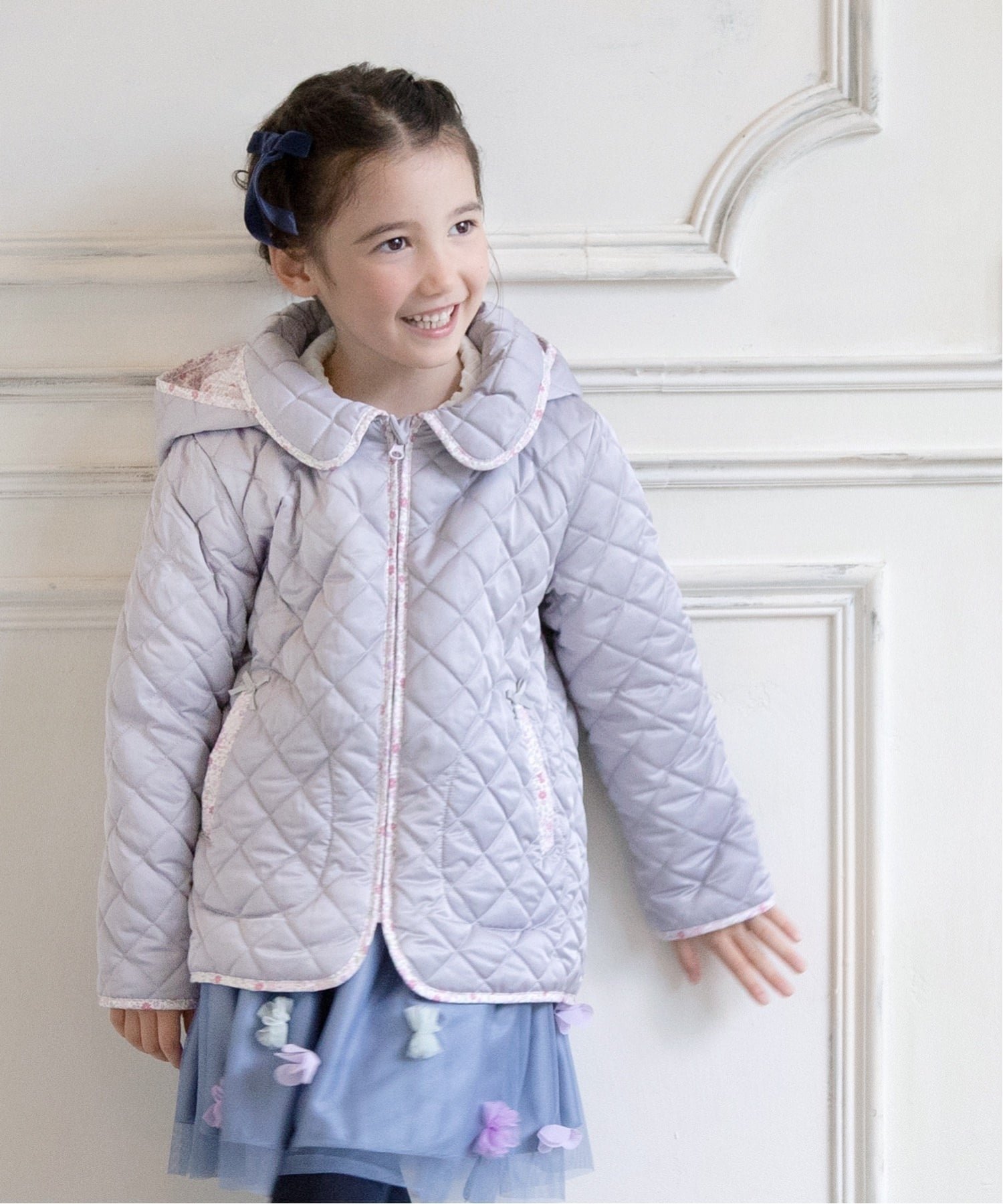 【パンパンテュテュ/panpantutu / KIDS】の2wayフラワーキルトショートコート インテリア・キッズ・メンズ・レディースファッション・服の通販 founy(ファニー) 　ファッション　Fashion　キッズファッション　Fashion for Kids　アウター　Coat Outerwear /Kids　ガーリー　Girly, Feminine Style　キルト　Quilt, Quilted Fabric　ショート　Short, Short Length　ジャケット　Jacket, Outerwear　スリット　Slit, Slit Detail　パイピング　Piping, Trim Design　フラワー　Flower, Floral　ポケット　Pocket, Pocket Detail　エレガント 上品　Elegant　A/W・秋冬　Autumn/Winter　軽量　Lightweight, Ultra Light　シルキーラベンダー|ID: prp329100004724349 ipo3291000000034140993