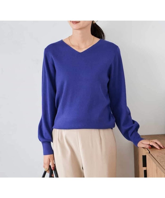 【アー ヴェー ヴェー/a.v.v】の【洗える】Vネック美ラクるパフスリーブニット インテリア・キッズ・メンズ・レディースファッション・服の通販 founy(ファニー) https://founy.com/ ファッション Fashion レディースファッション Fashion for Women トップス・カットソー Cut & Sew Tops ニット Knit Tops & Sweaters Vネックトップス V-Neck Tops / V-Cut Neckline Shirts アンサンブル Ensemble Set インナー Innerwear 洗える Machine Washable カーディガン Cardigan, Knitwear ジャケット Jacket, Outerwear スリーブ Sleeve, Long Sleeve / Short Sleeve トレンド Trend, Trending Now 人気 Popular, Best Seller 長袖 Long Sleeve, Full Sleeve ベーシック Basic, Essential ボトム Bottoms, Lower Wear 再入荷 Restock / Back in Stock ビジネス 仕事 通勤 Business / Work / Commuting |ID: prp329100004724374 ipo3291000000036072333