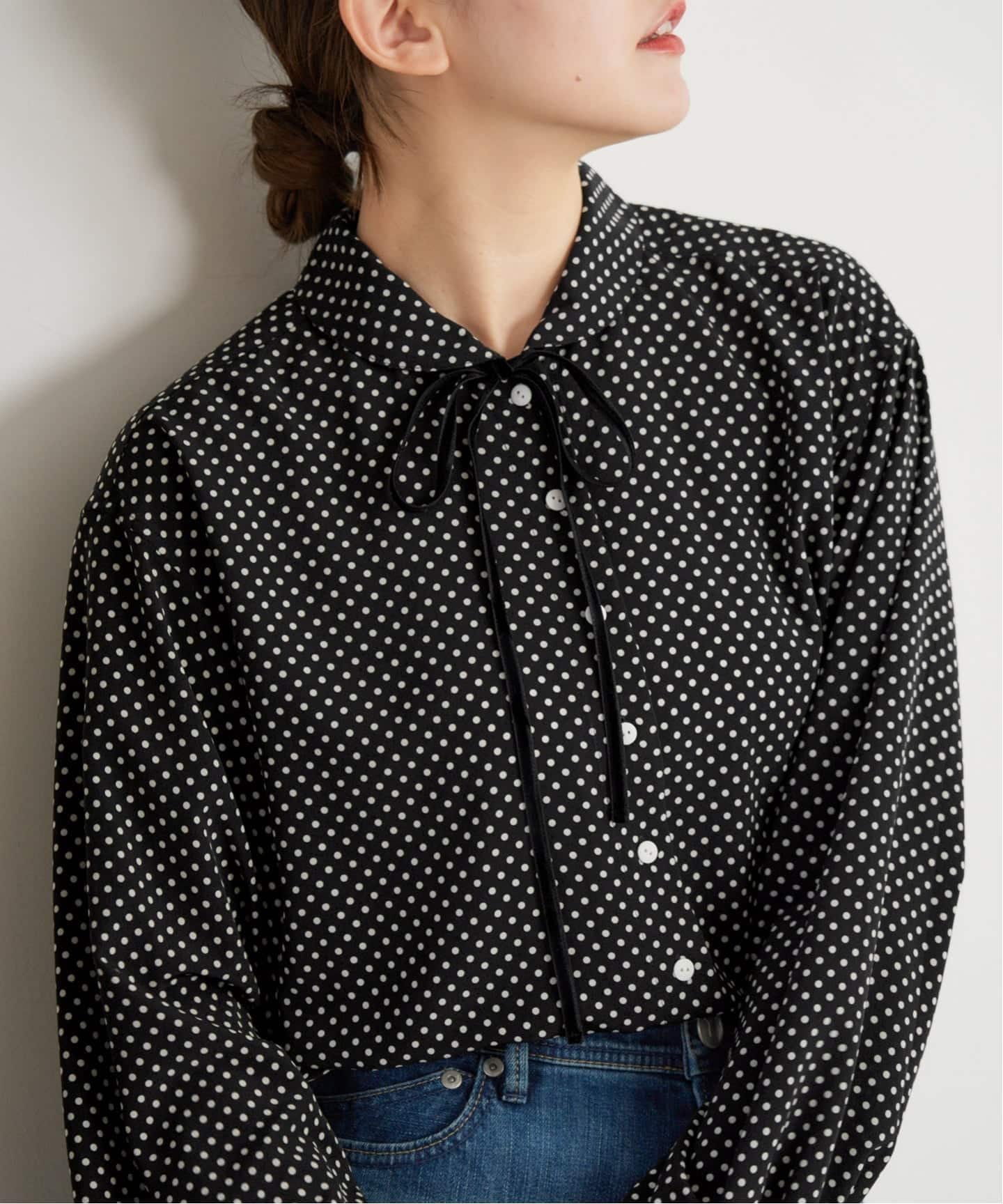 【イエナ/IENA】のミニラウンドカラーブラウス 人気、トレンドファッション・服の通販 founy(ファニー)  ファッション Fashion レディースファッション Fashion for Women トップス・カットソー Cut & Sew Tops シャツ・ブラウス・オフィスカジュアル Elegant Blouses & Button-Ups 2025年 2025 2025-2026秋冬・A/W Autumn/Winter 2025–26 AW25–26 とろみ Fluid, Flowy Fabric インナー Innerwear コンパクト Compact, Small Size ショート Short, Short Length ドット Polka Dot, Dot Pattern バランス Balance, Style Balance ベロア Velour, Soft Velvet ラウンド Round, Round Neck リボン Ribbon, Bow 無地 Plain, Solid Color  other-1|ID: prp329100004724817 ipo3291000000034304784