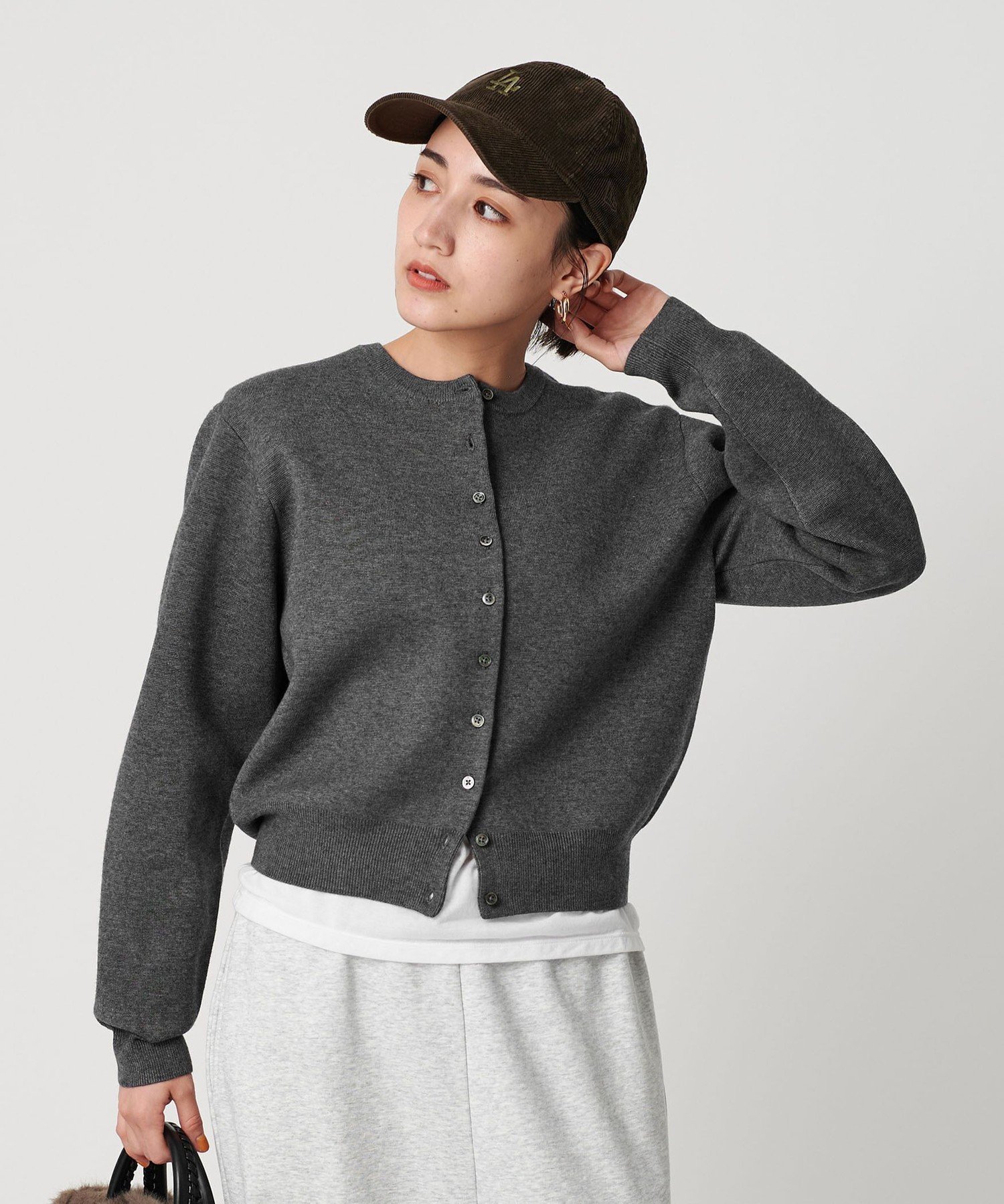 【ビューティ&ユース ユナイテッドアローズ/BEAUTY&YOUTH / UNITED ARROWS】のミラノリブカーディガン ウォッシャブル インテリア・キッズ・メンズ・レディースファッション・服の通販 founy(ファニー) 　ファッション　Fashion　レディースファッション　Fashion for Women　トップス・カットソー　Cut & Sew Tops　カーディガン・羽織り　Layered Style Cardigans　ウォッシャブル　Machine Washable　カーディガン　Cardigan, Knitwear　コンパクト　Compact, Small Size　コーデュロイ　Corduroy, Cord Fabric　ツイード　Twill, Twill Weave　トレンド　Trend, Trending Now　人気　Popular, Best Seller　バランス　Balance, Style Balance　フォルム　Silhouette, Form　ボトム　Bottoms, Lower Wear　ミラノリブ　Milano Rib, Milano Stitch　ワイド　Wide, Wide Fit　冬　Winter / This Winter　おすすめ　Recommended / Our Picks　エレガント 上品　Elegant　DK.GRAY|ID: prp329100004725513 ipo3291000000034820524