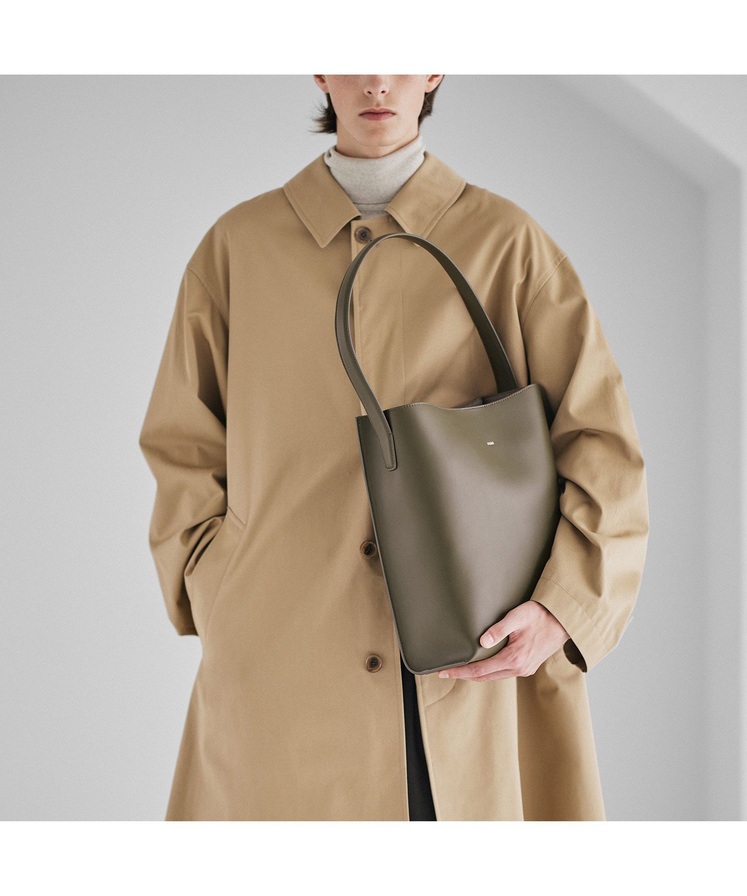 【ファーロ/FARO】のCalma Shoulder Medium インテリア・キッズ・メンズ・レディースファッション・服の通販 founy(ファニー) 　ファッション　Fashion　レディースファッション　Fashion for Women　パール　Pearl, Pearl Accent　エレガント 上品　Elegant　Sage|ID: prp329100004725555 ipo3291000000034900458