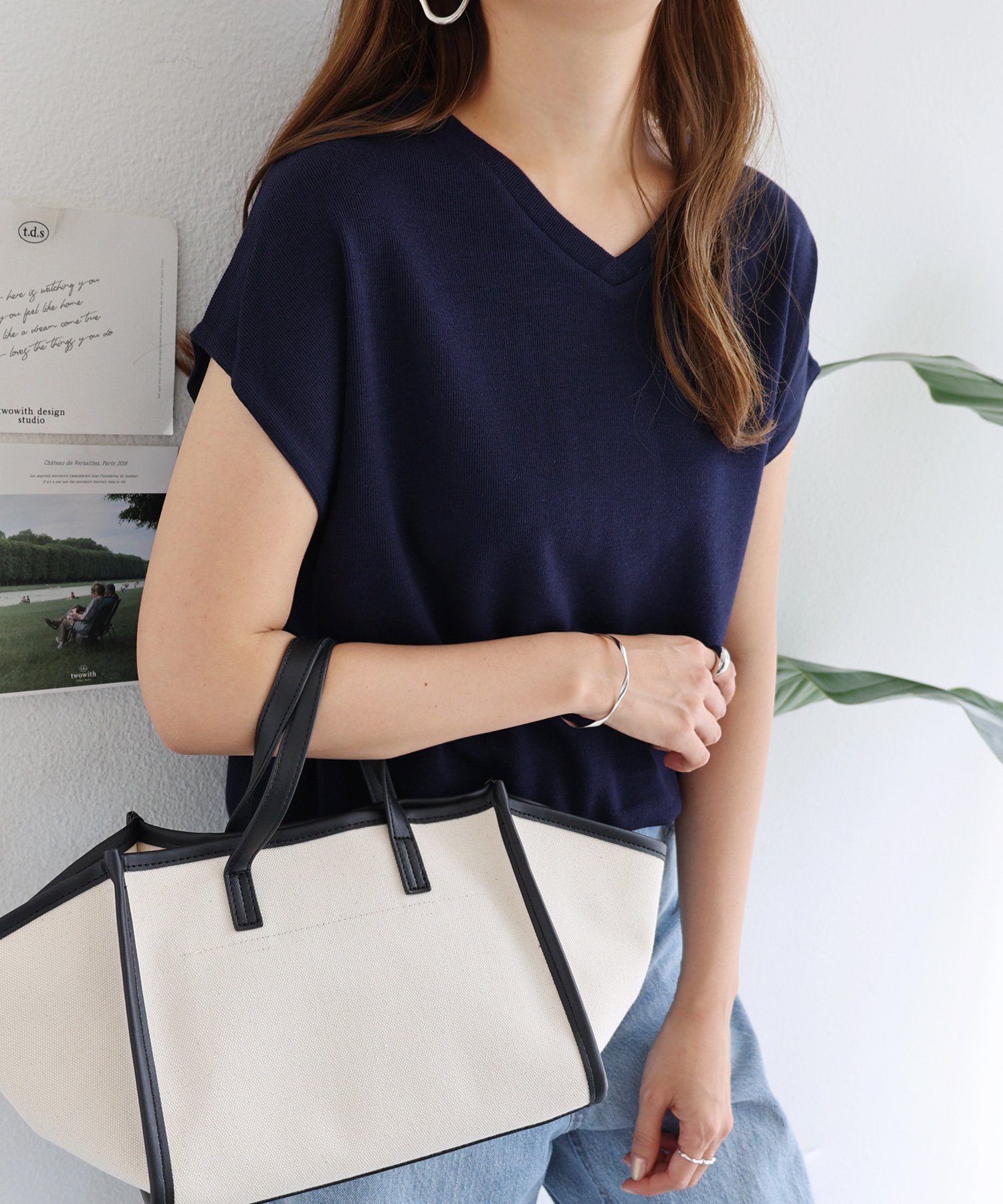 【アンドミー/andme】のVネック フレンチスリーブ ニットソー トップス 人気、トレンドファッション・服の通販 founy(ファニー) ファッション Fashion レディースファッション Fashion for Women トップス・カットソー Cut & Sew Tops ニット Knit Tops & Sweaters Vネックトップス V-Neck Tops / V-Cut Neckline Shirts スリーブ Sleeve, Long Sleeve / Short Sleeve ニットソー Knit-Sewn, Cut & Sew Knit バランス Balance, Style Balance フレンチ French, French Style 人気 Popular, Best Seller other-1|ID: prp329100004725561 ipo3291000000034583185